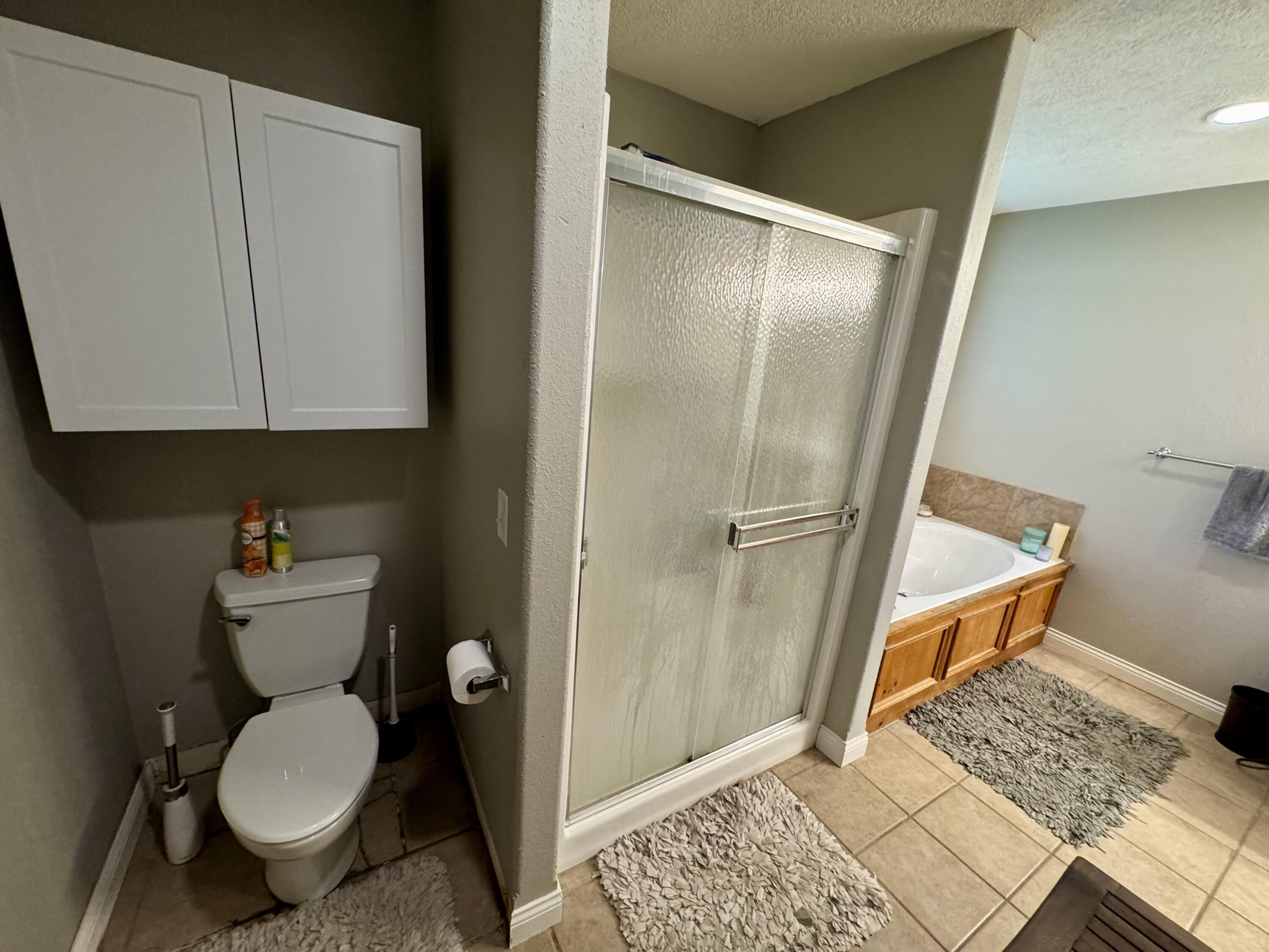 5537 South Pinehurst Avenue Property Photo 21
