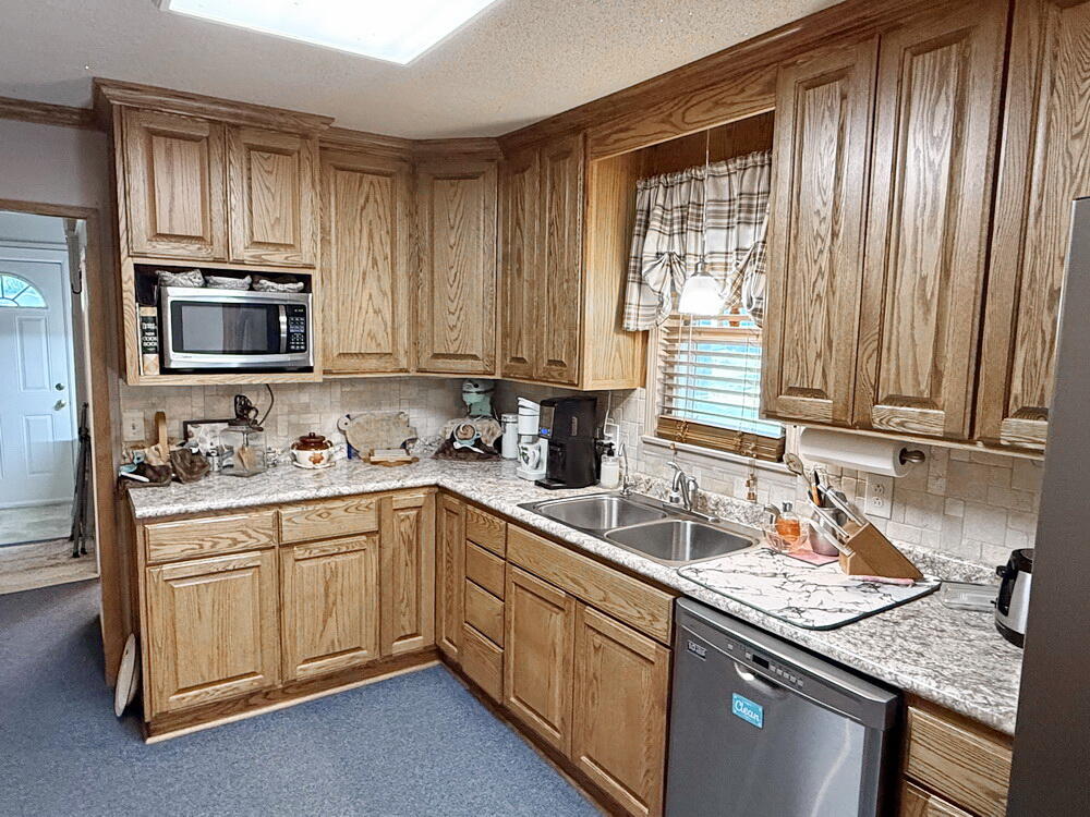 16610 South 1375 Road Property Photo 11