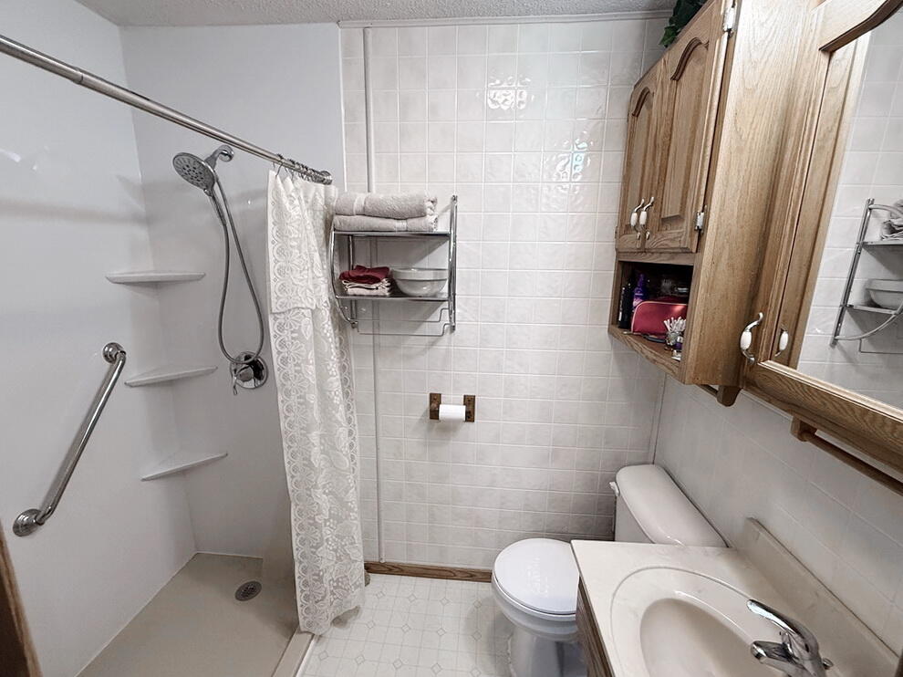 16610 South 1375 Road Property Photo 15