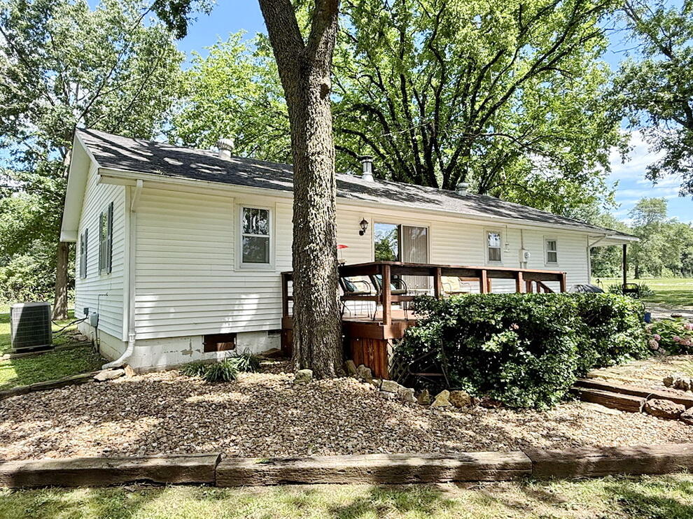 16610 South 1375 Road Property Photo 22