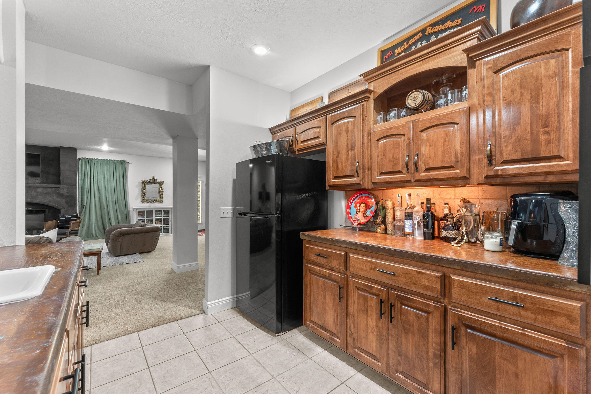 4311 East Cross Timbers Street Property Photo 37