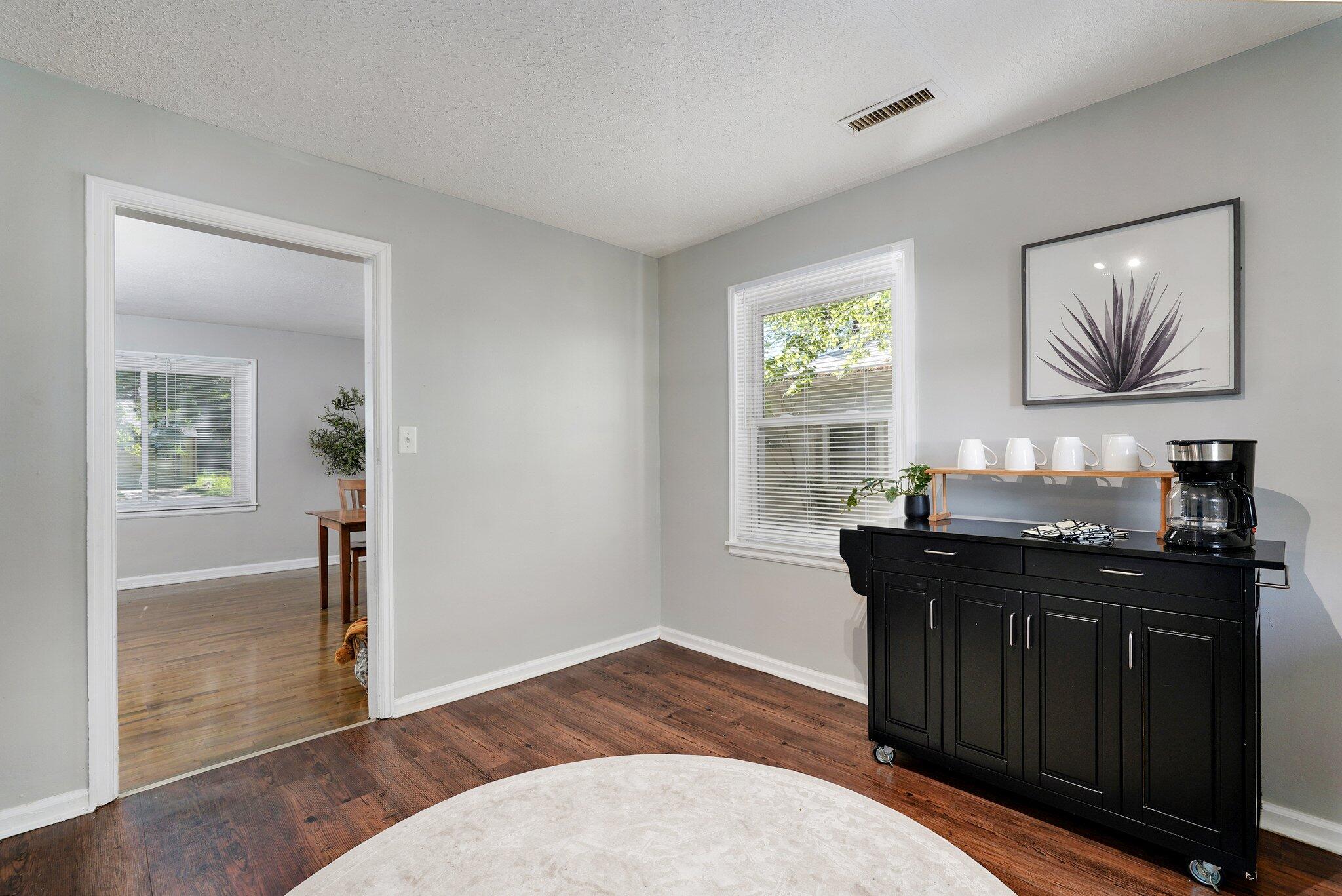 1739 South South Avenue Property Photo 12