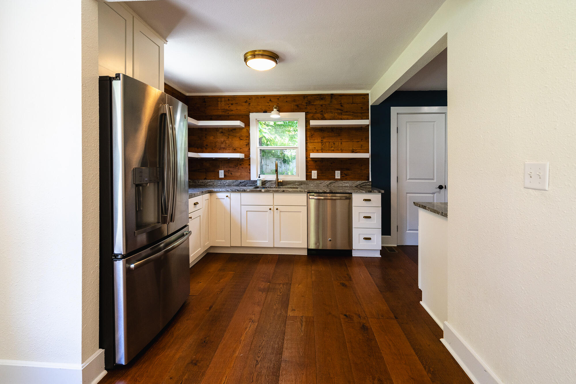 1013 Woodland Avenue Property Photo 5