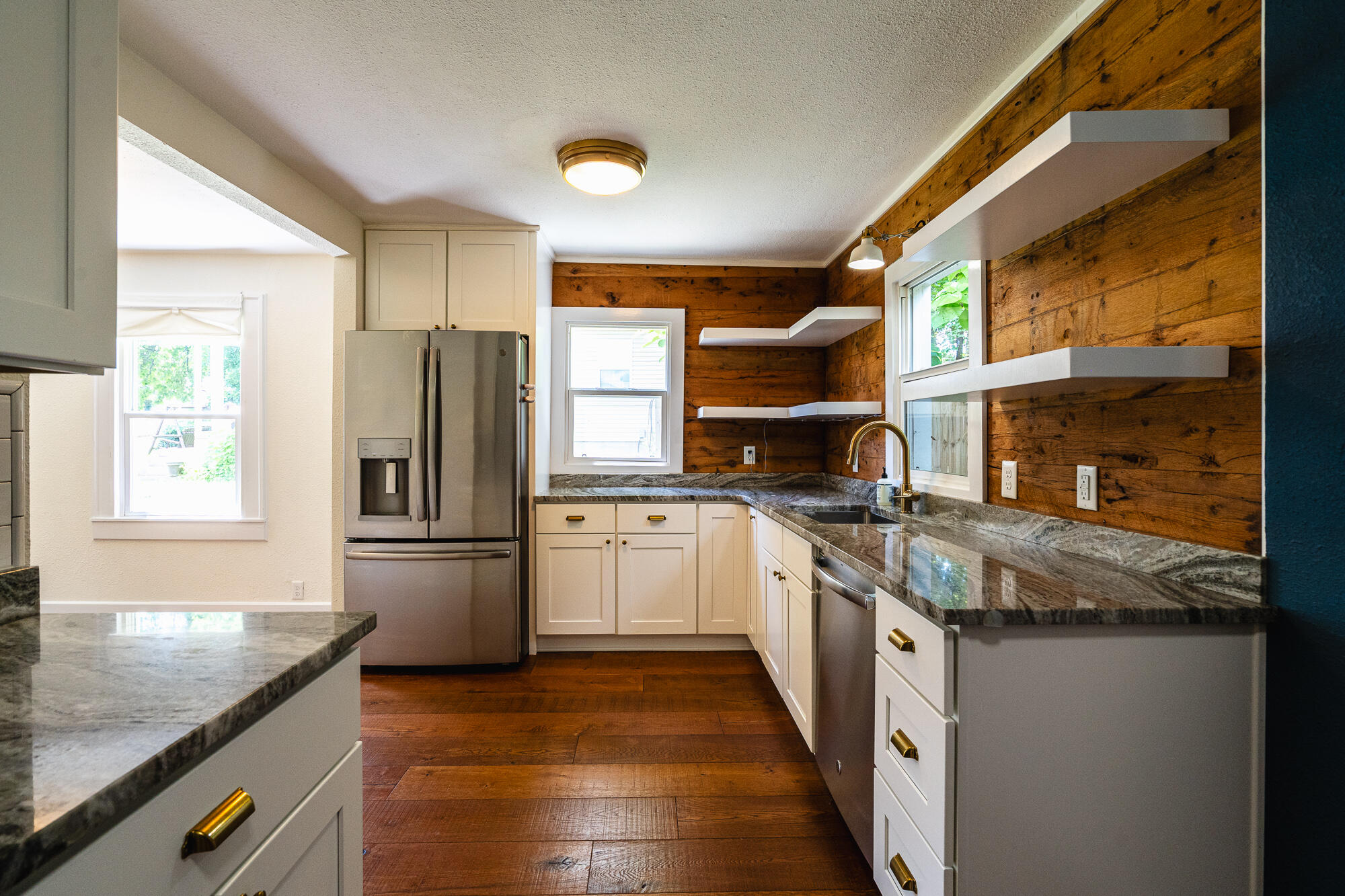 1013 Woodland Avenue Property Photo 8