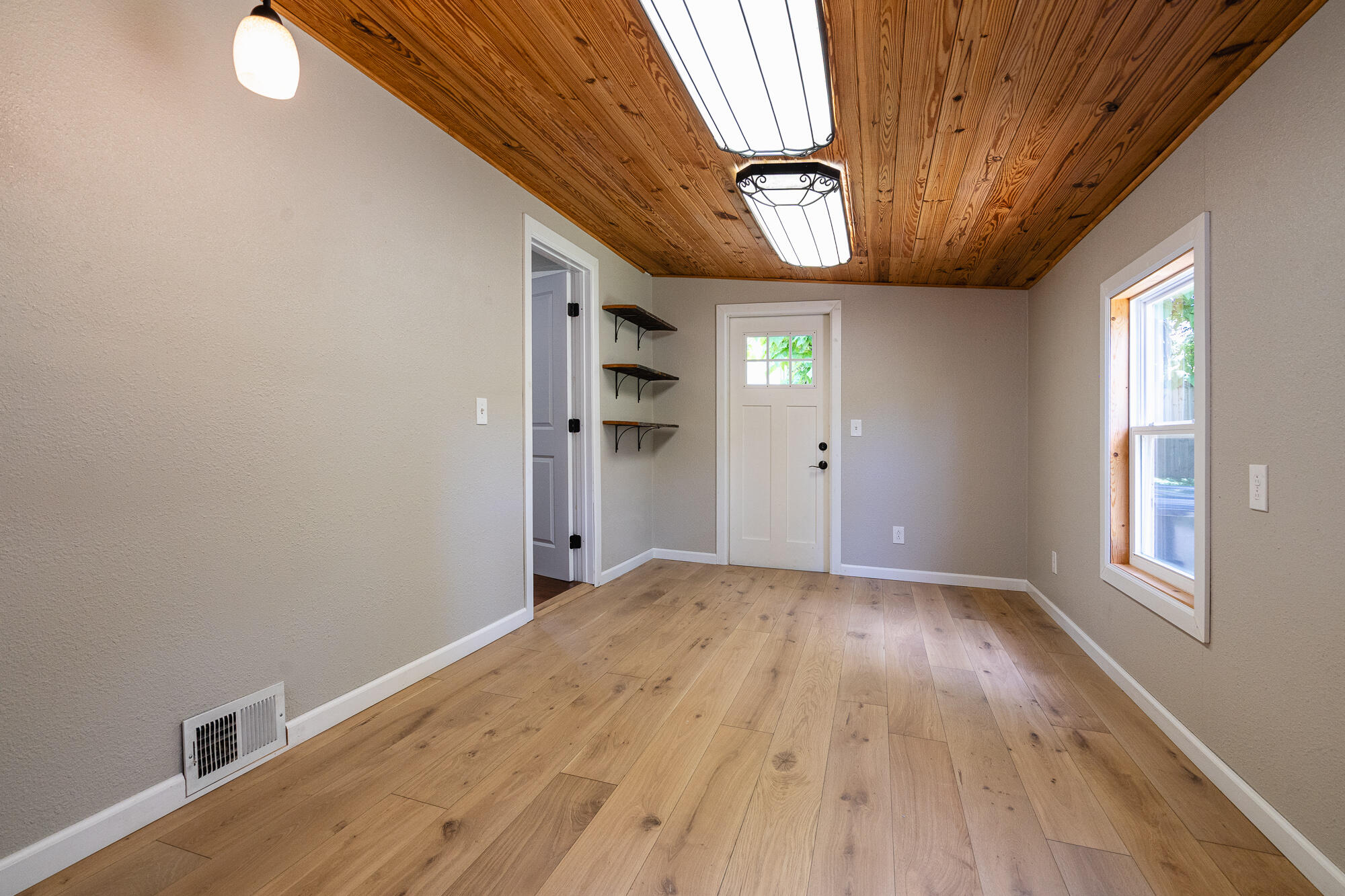 1013 Woodland Avenue Property Photo 12