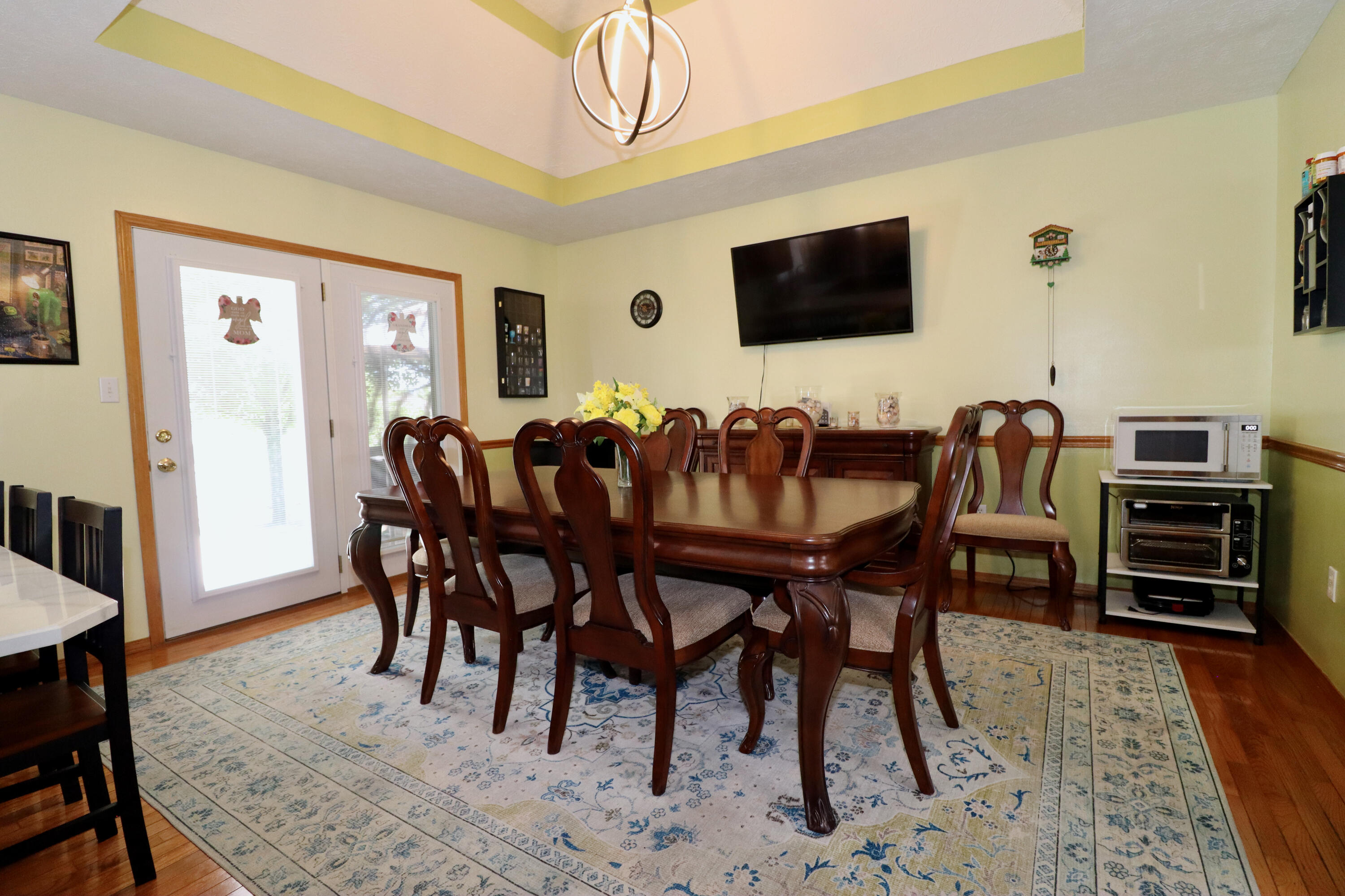 576 South Barnstable Property Photo 5