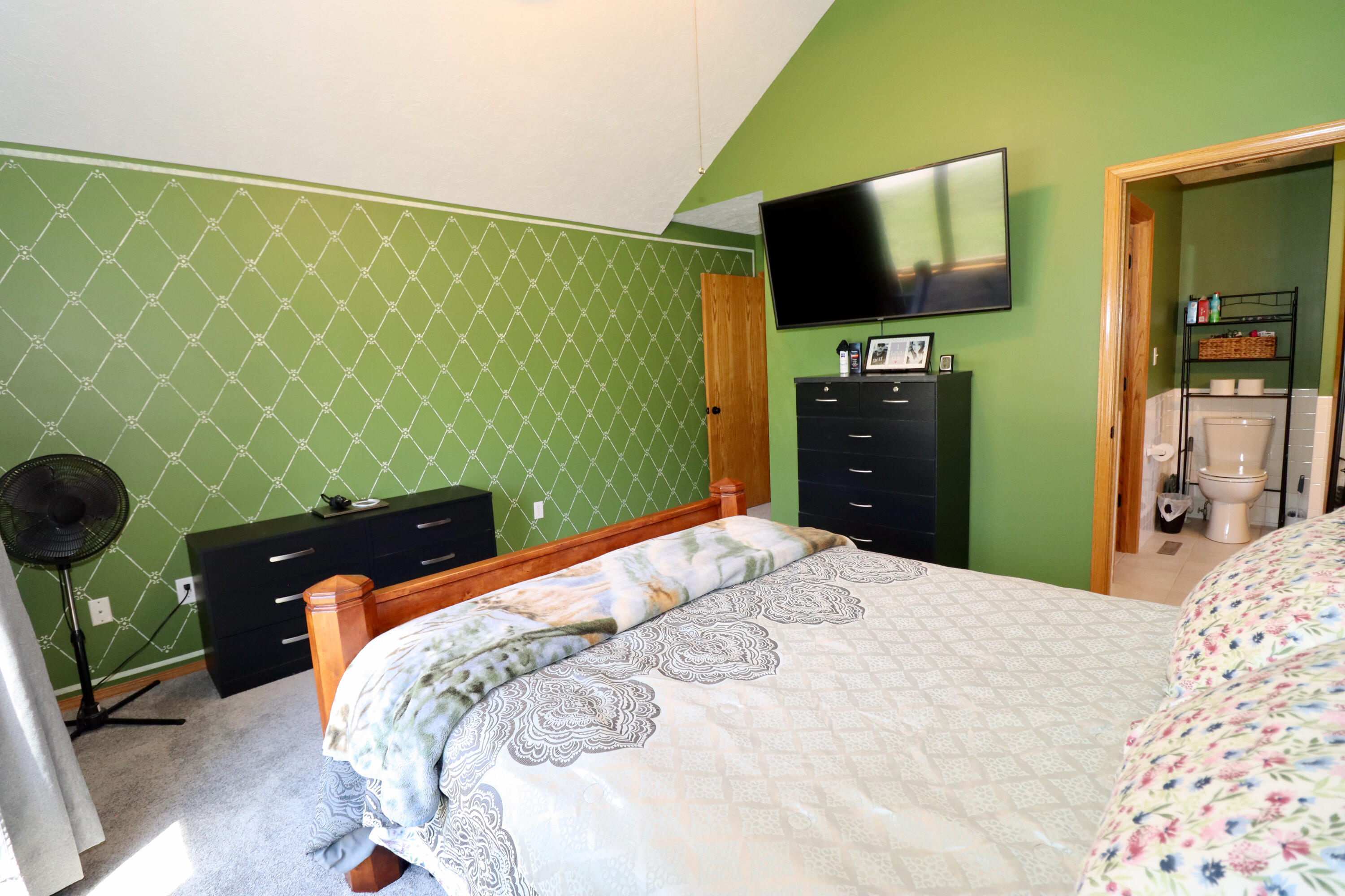 576 South Barnstable Property Photo 12