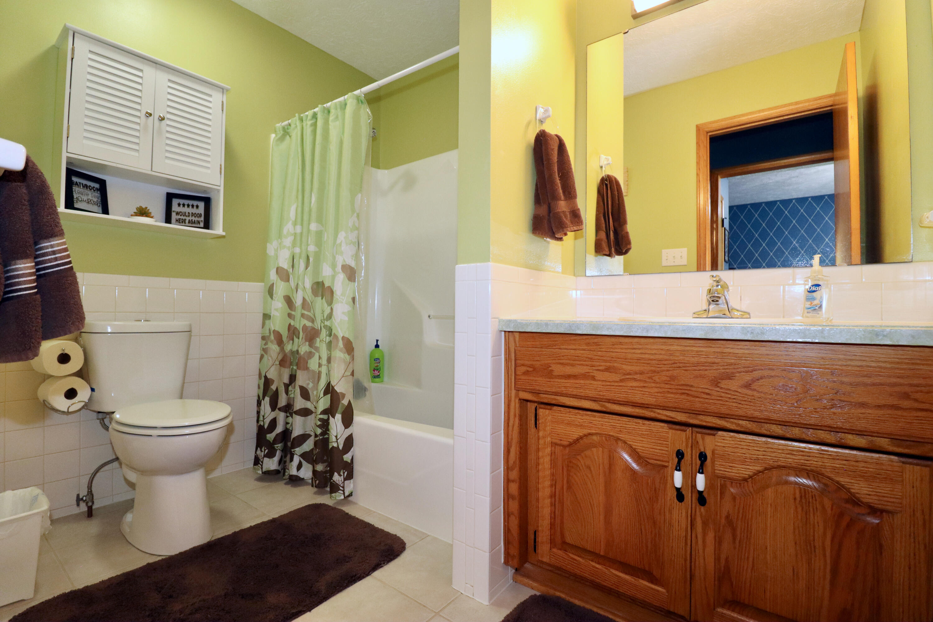 576 South Barnstable Property Photo 16