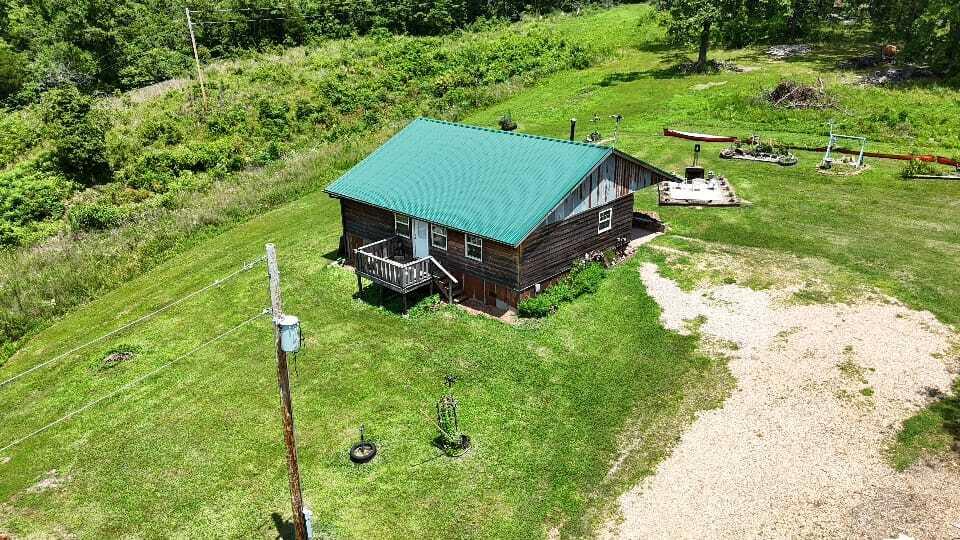2240 Racetrack Hollow Road Property Photo 1