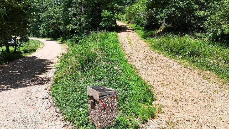 2240 Racetrack Hollow Road Property Photo 4