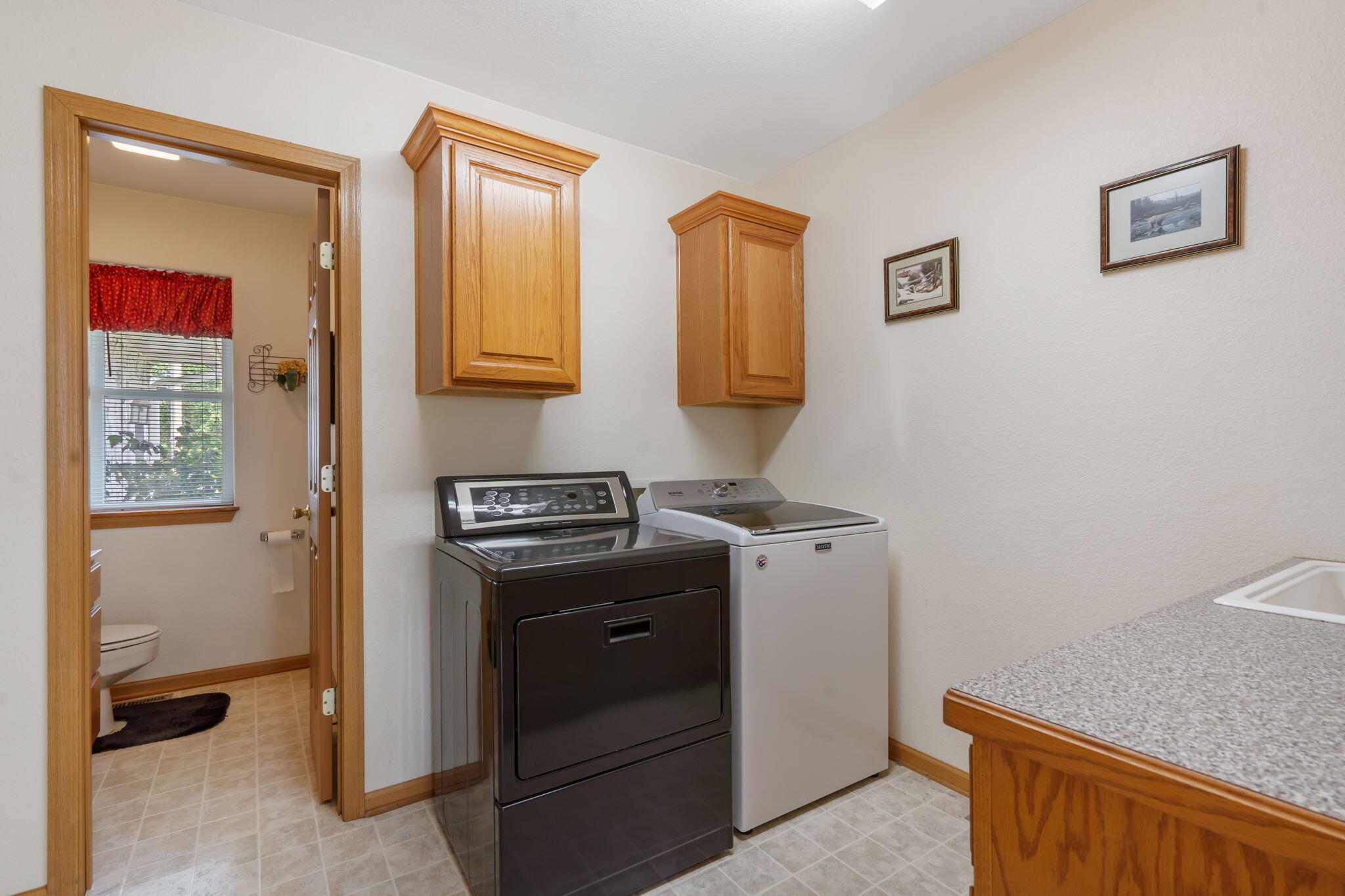 489 Indian Valley Road Property Photo 10