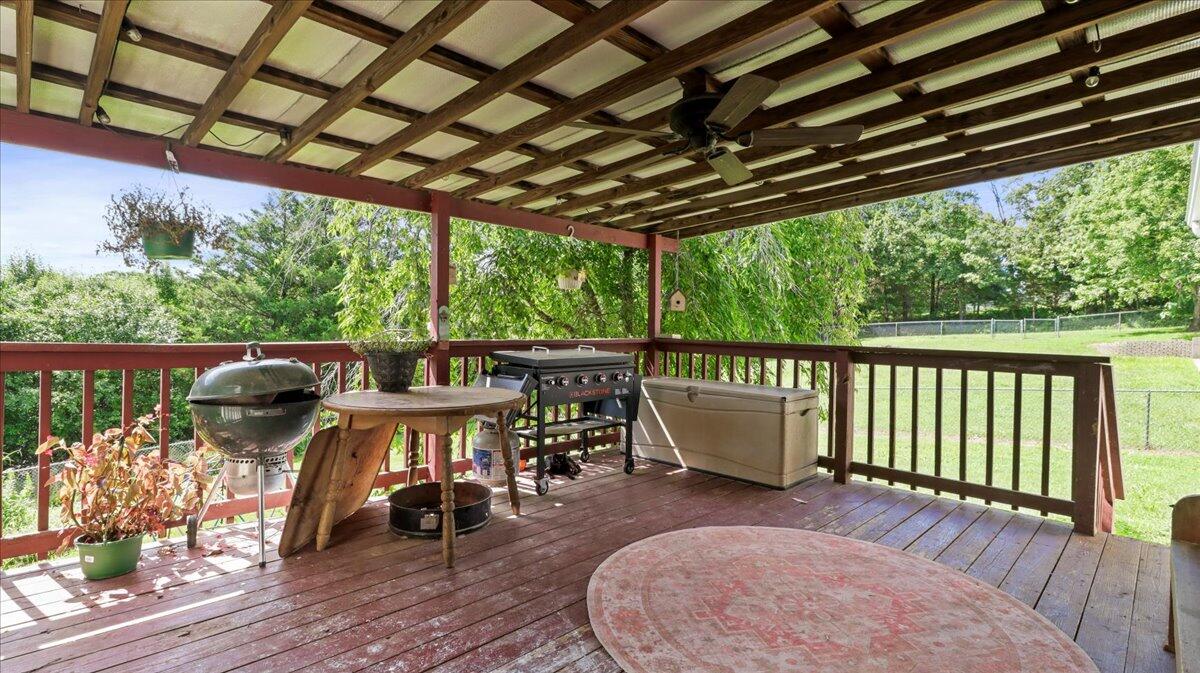 2005 Debra Drive Property Photo 24