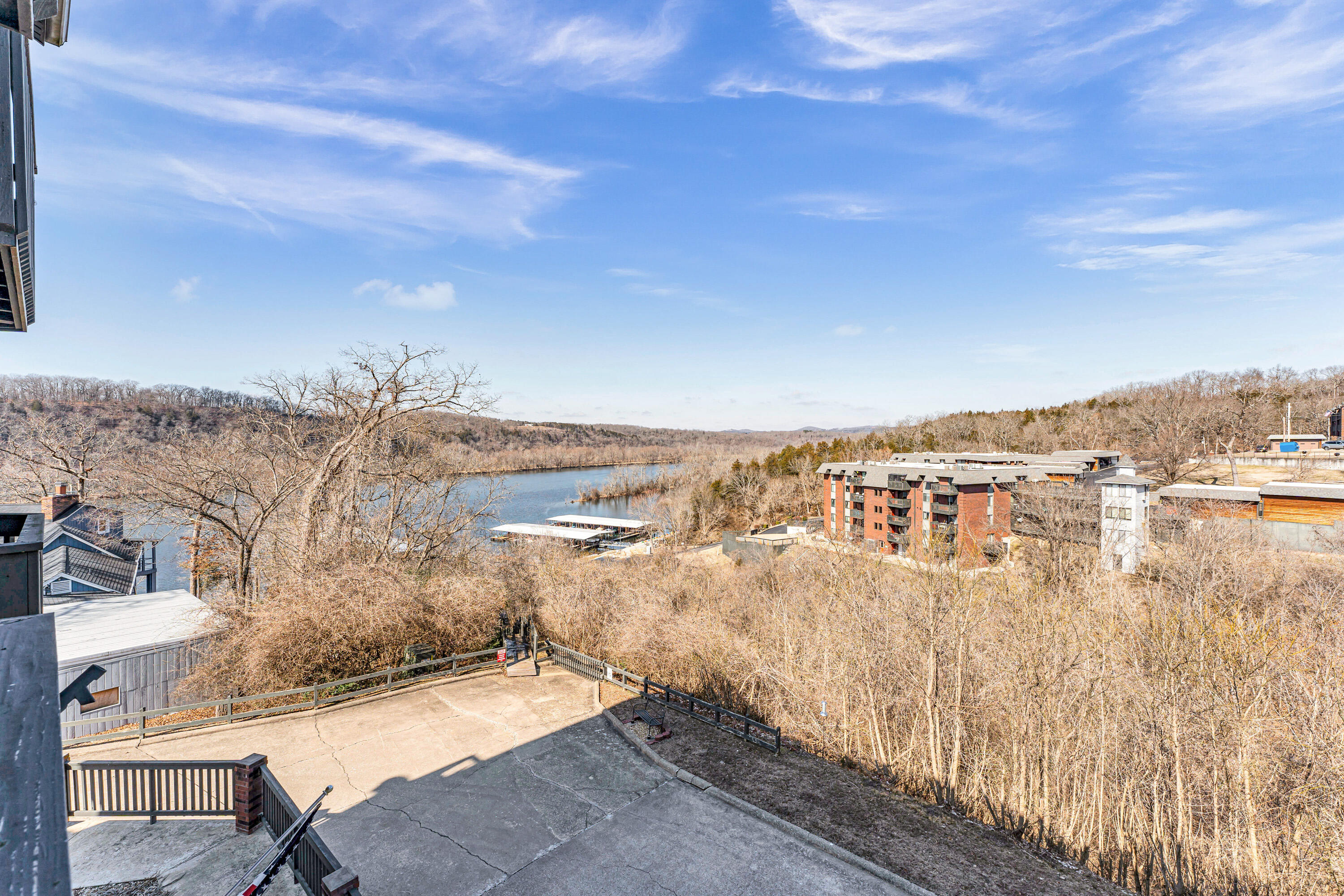 150 Sunken Forest Drive Property Photo 4