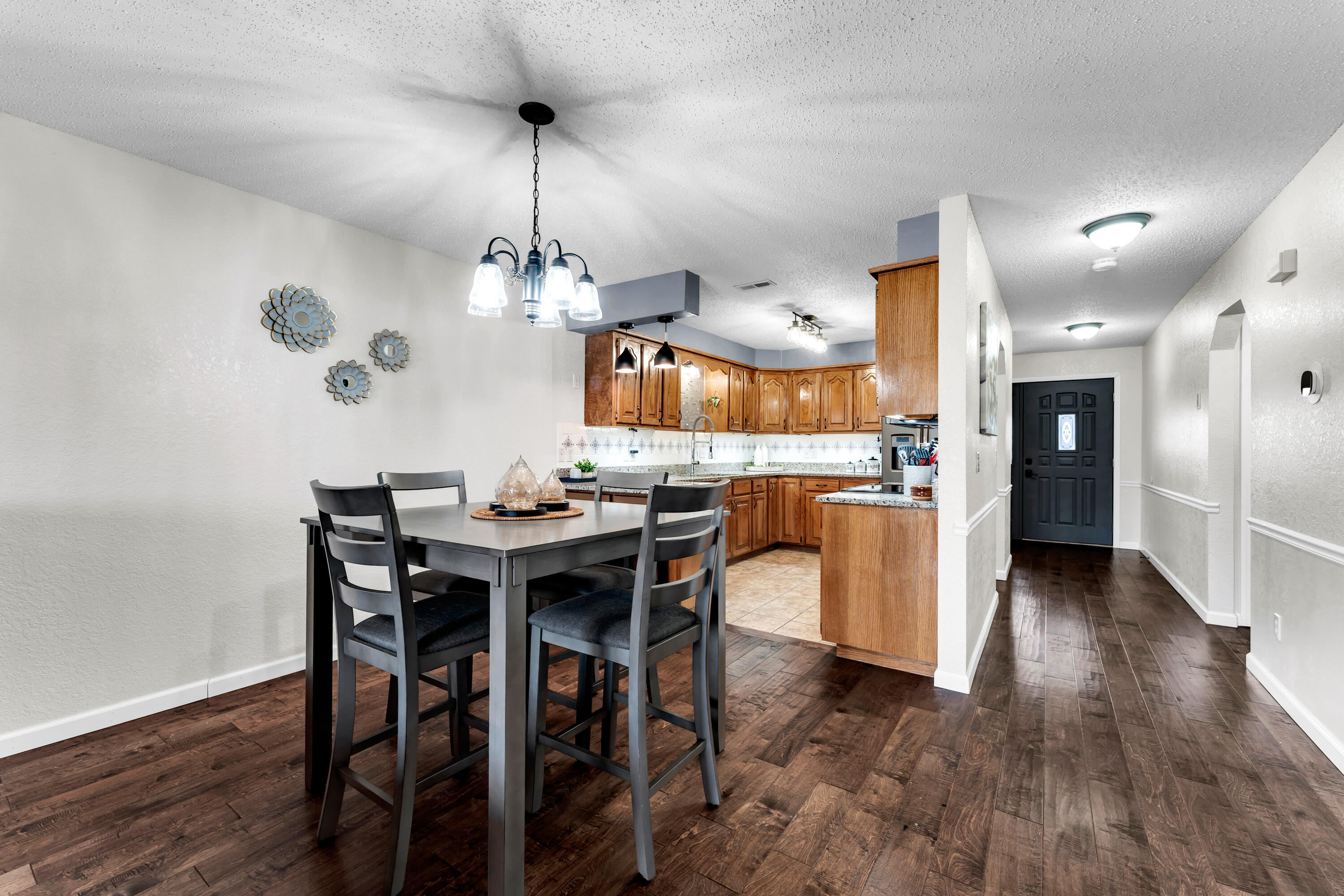 150 Sunken Forest Drive Property Photo 12