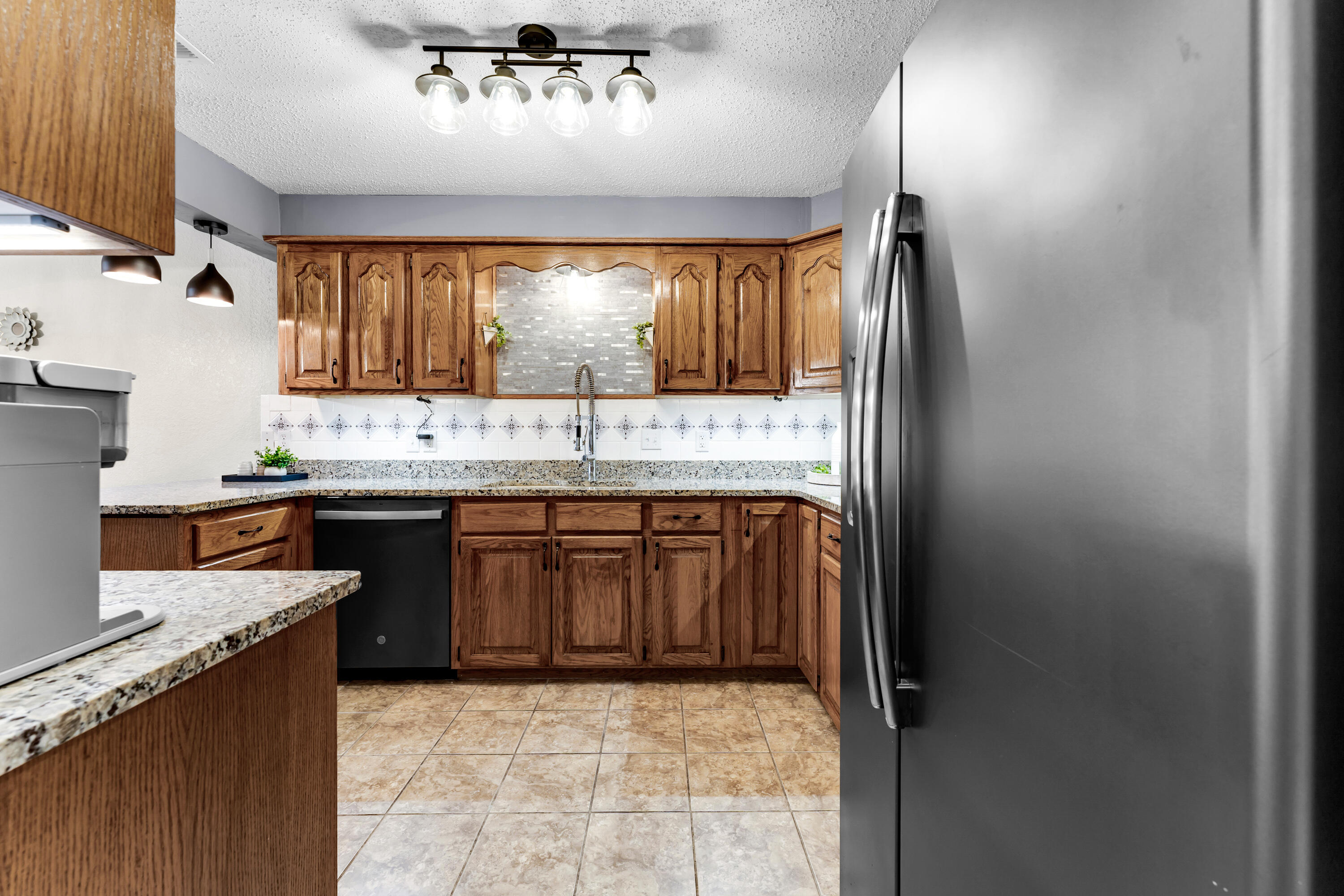 150 Sunken Forest Drive Property Photo 13