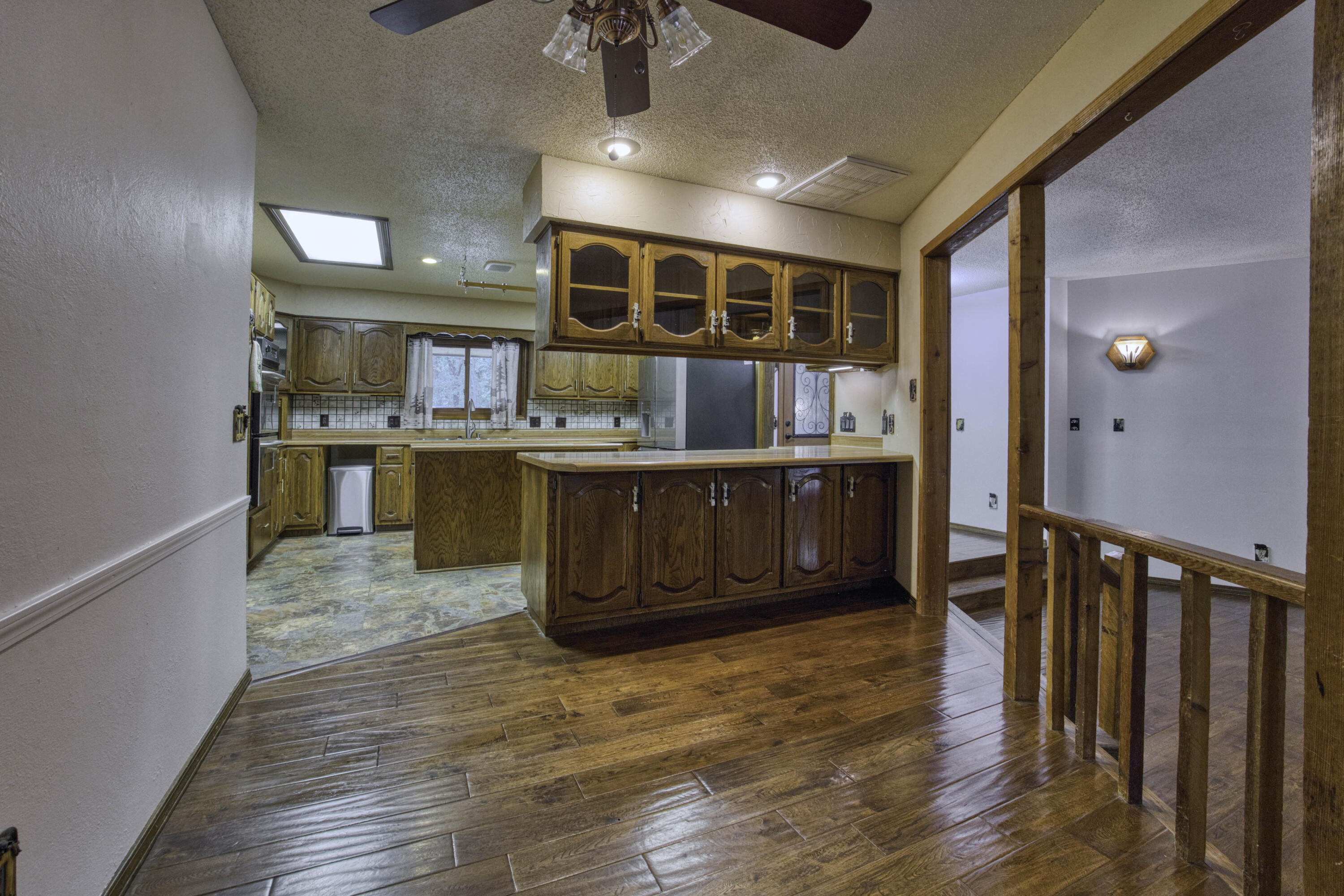 2386 West Deer Trail Court Property Photo 8