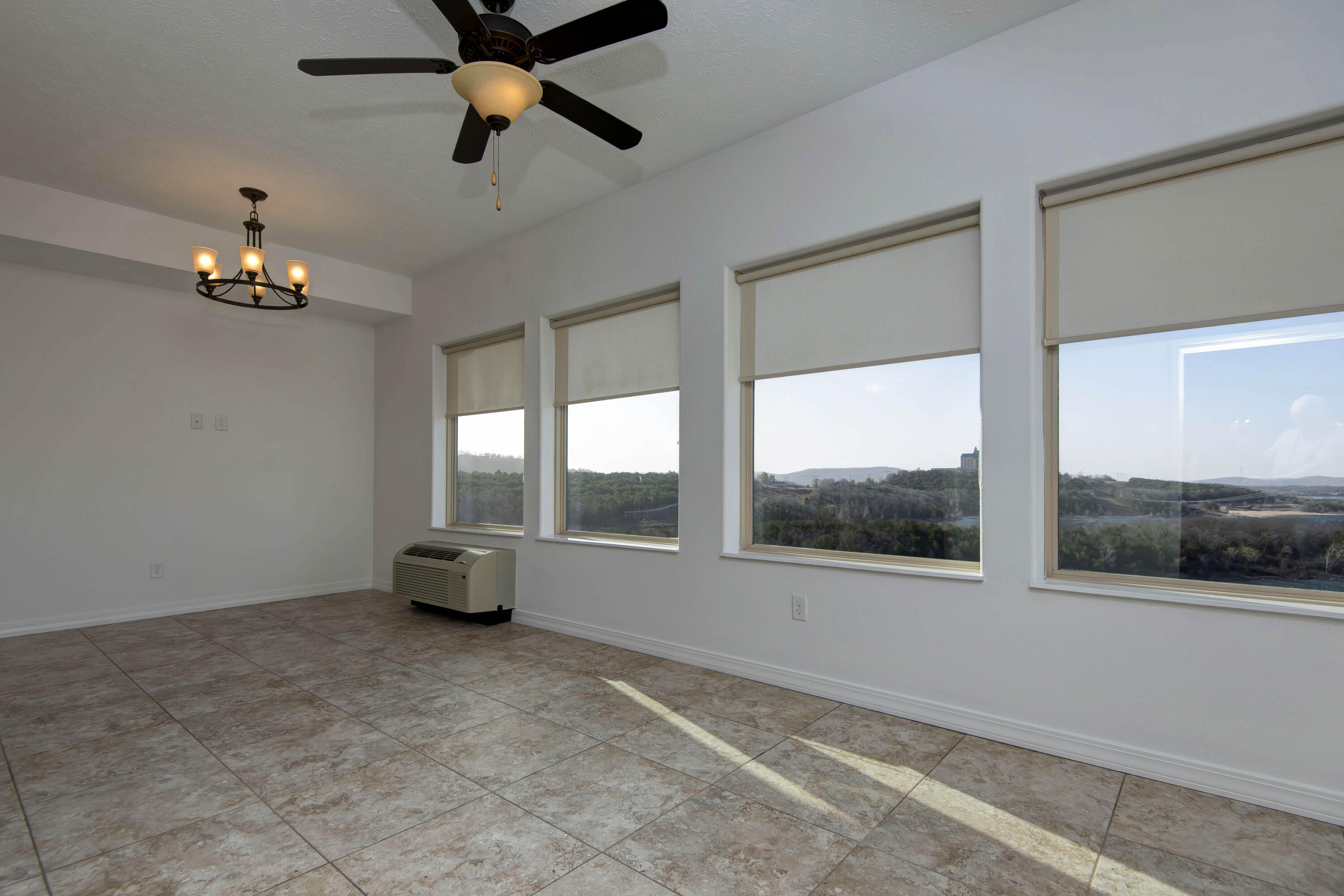 200 Majestic Drive Property Photo 12