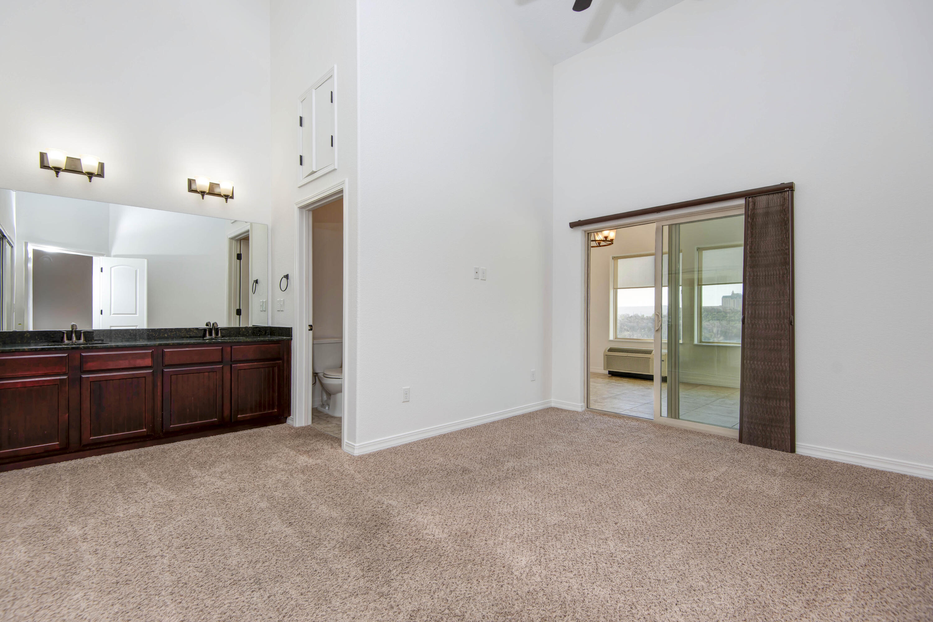 200 Majestic Drive Property Photo 14