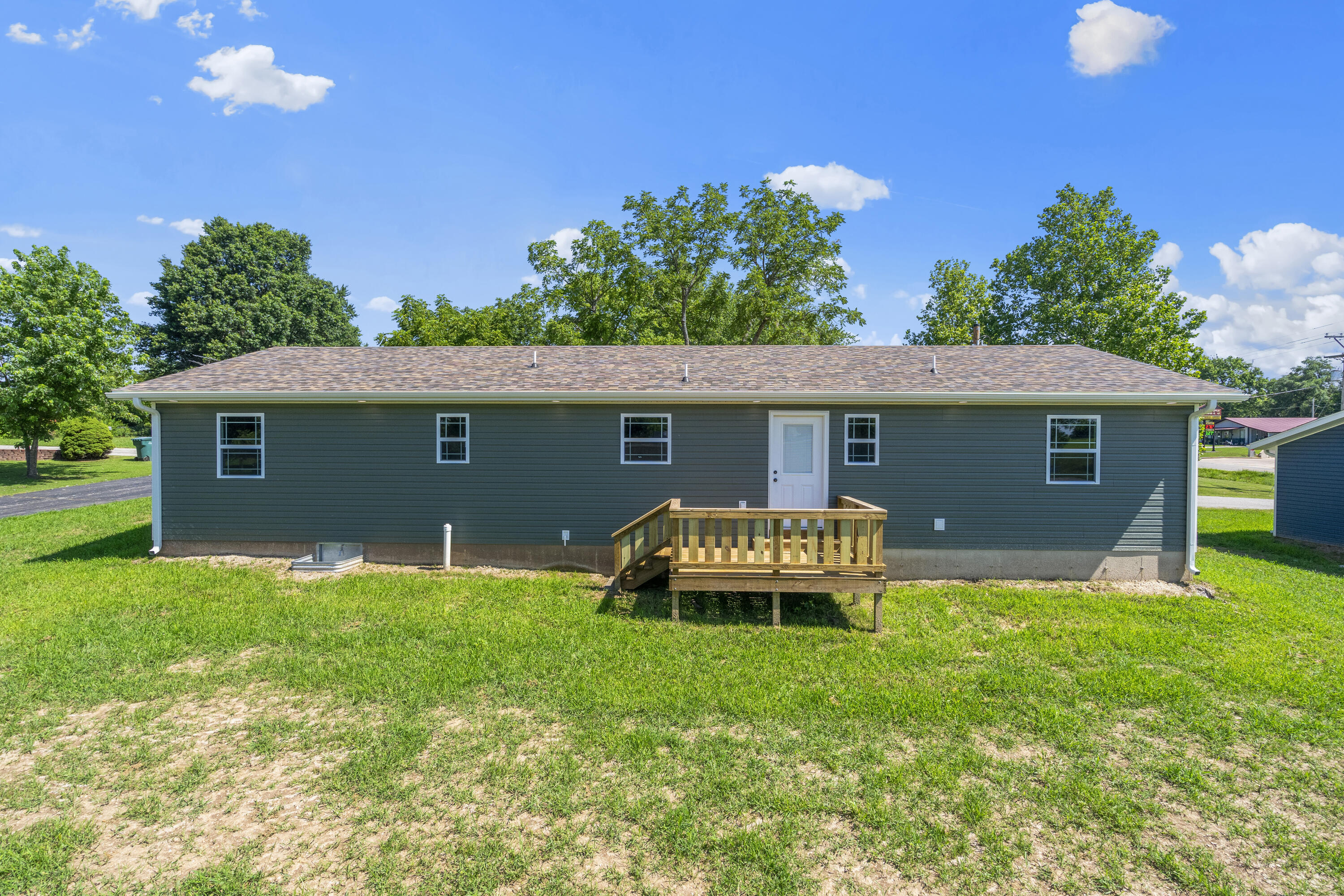 407 West Adamson Street Property Photo 21