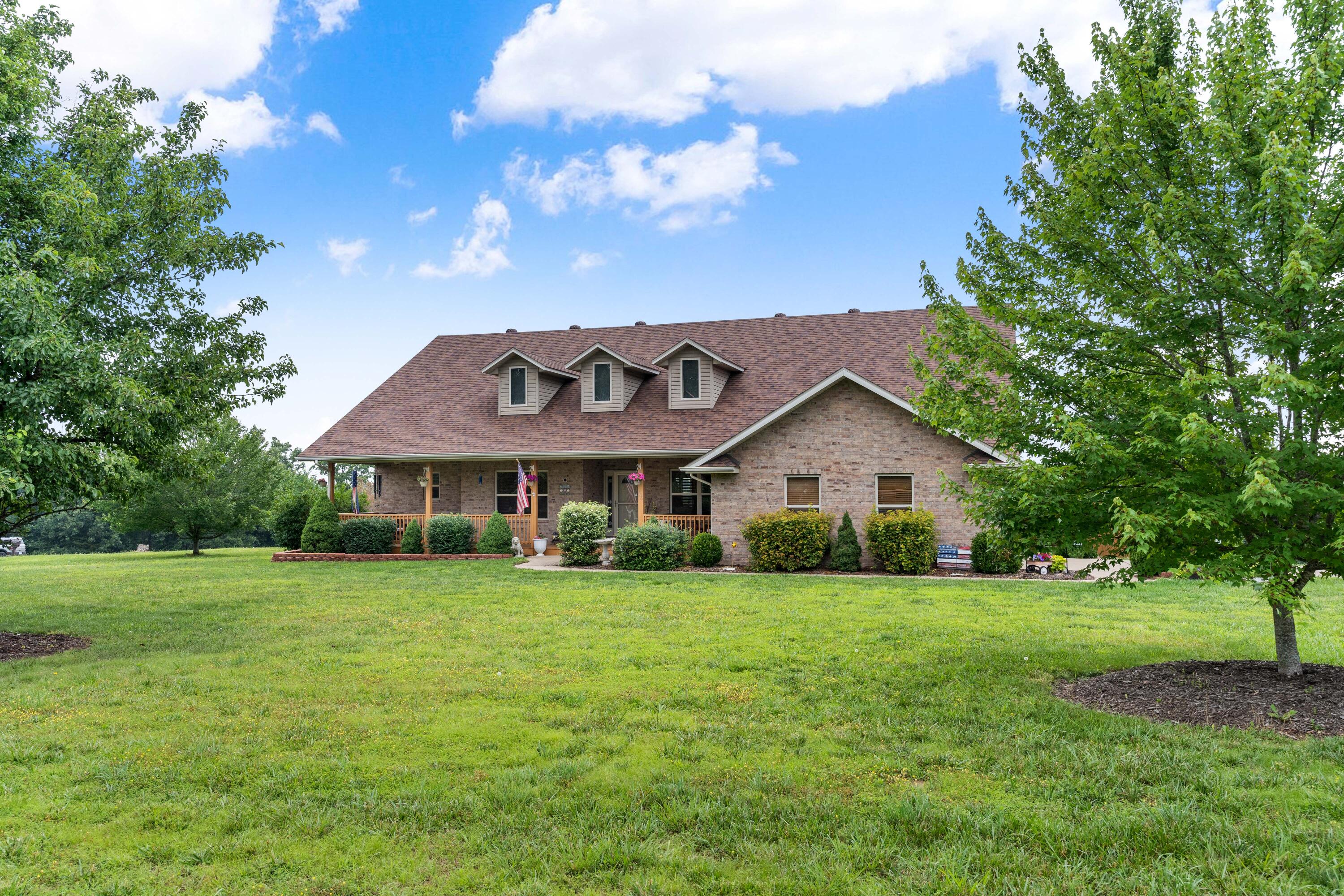 106 Finch Drive Property Photo 3