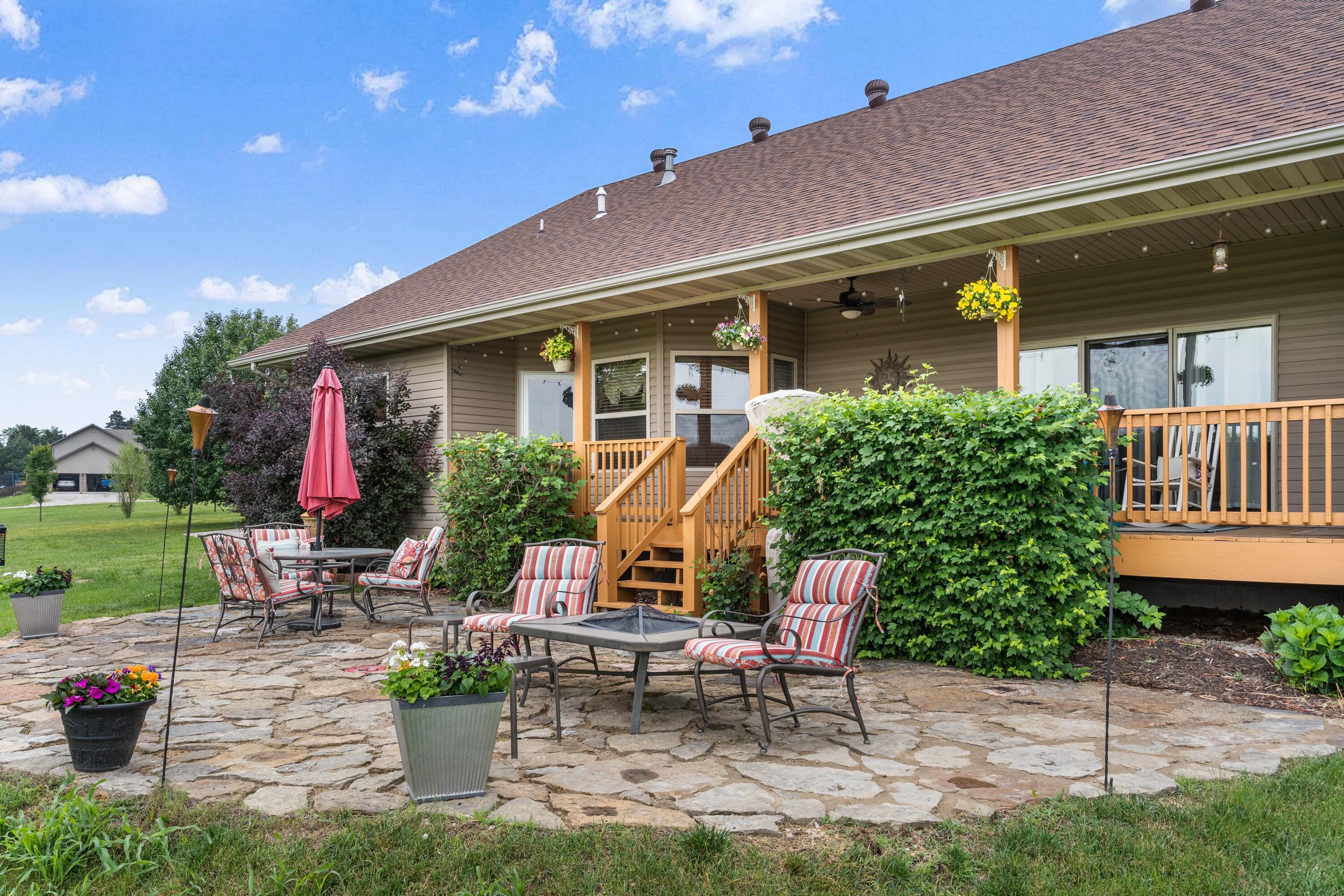 106 Finch Drive Property Photo 10