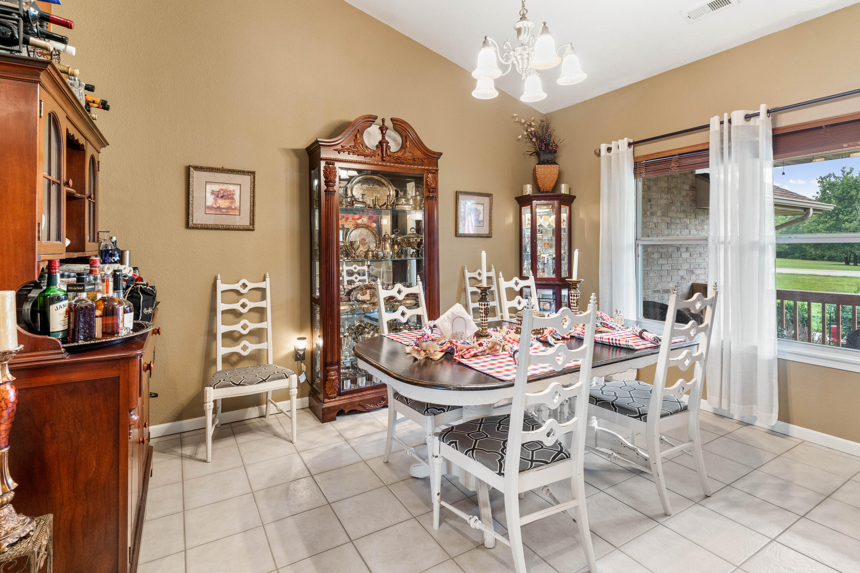 106 Finch Drive Property Photo 22