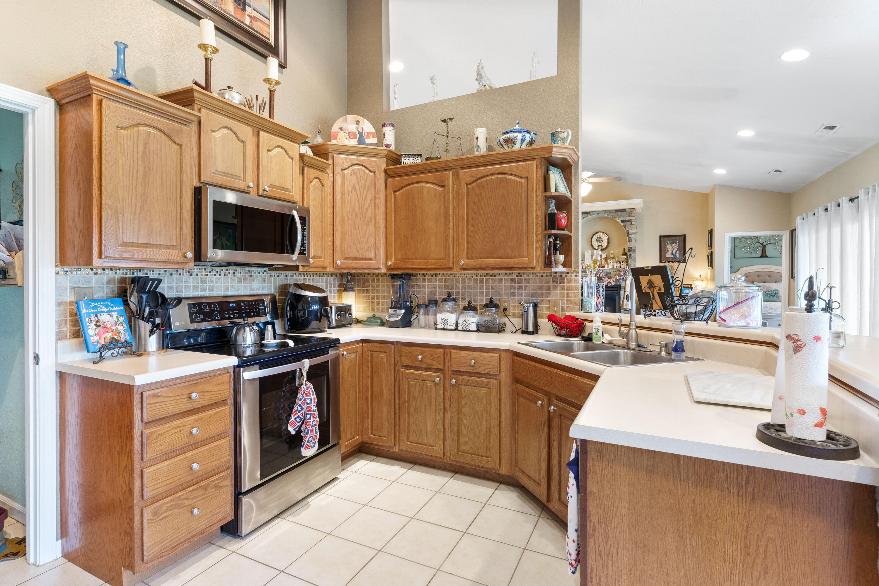 106 Finch Drive Property Photo 32