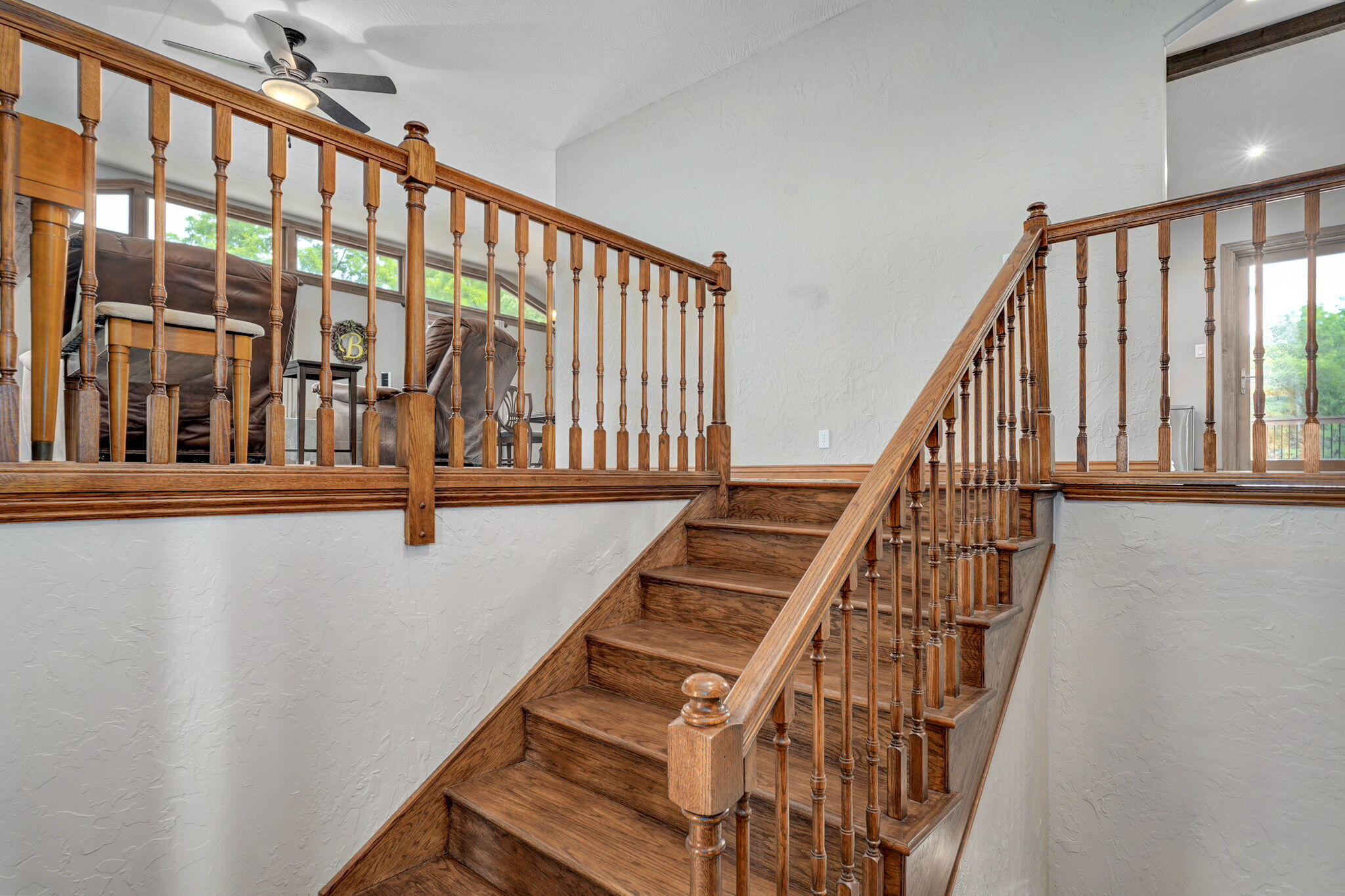 623 East Weaver Road Property Photo 7