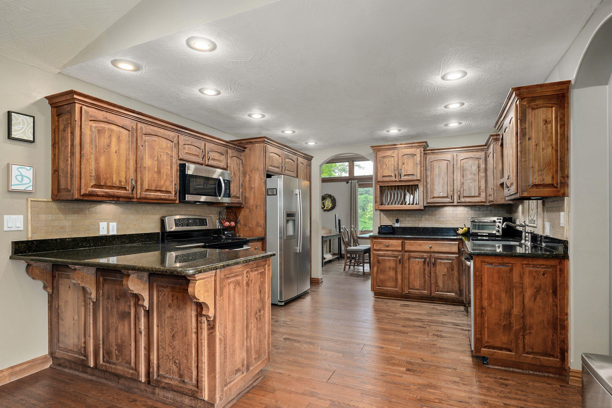 623 East Weaver Road Property Photo 14