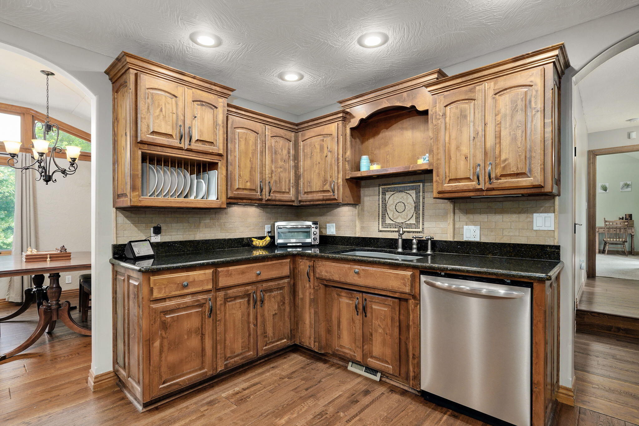 623 East Weaver Road Property Photo 15