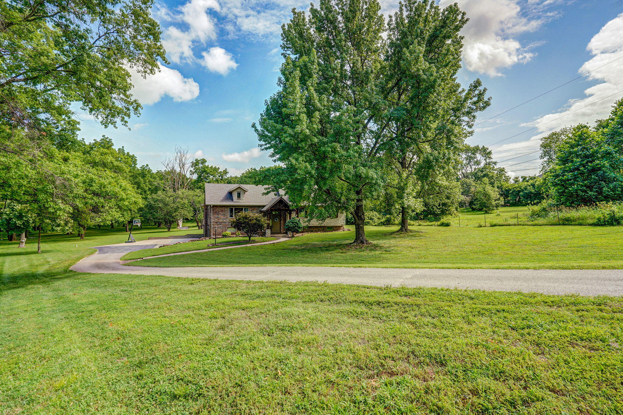 623 East Weaver Road Property Photo 51