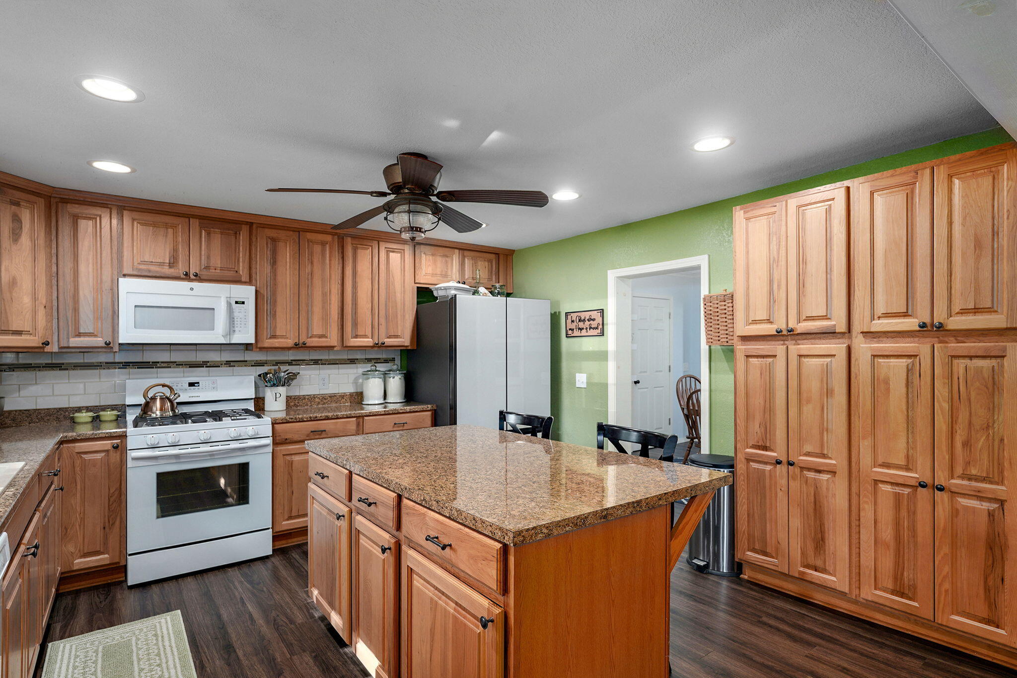 12655 Lawrence 2155 Property Photo 7