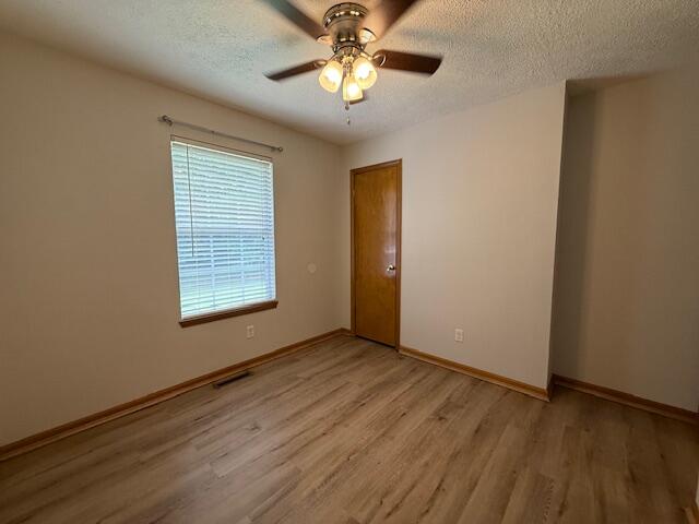 310 Mulling Drive Property Photo 27