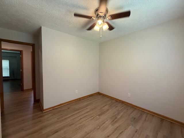 310 Mulling Drive Property Photo 29