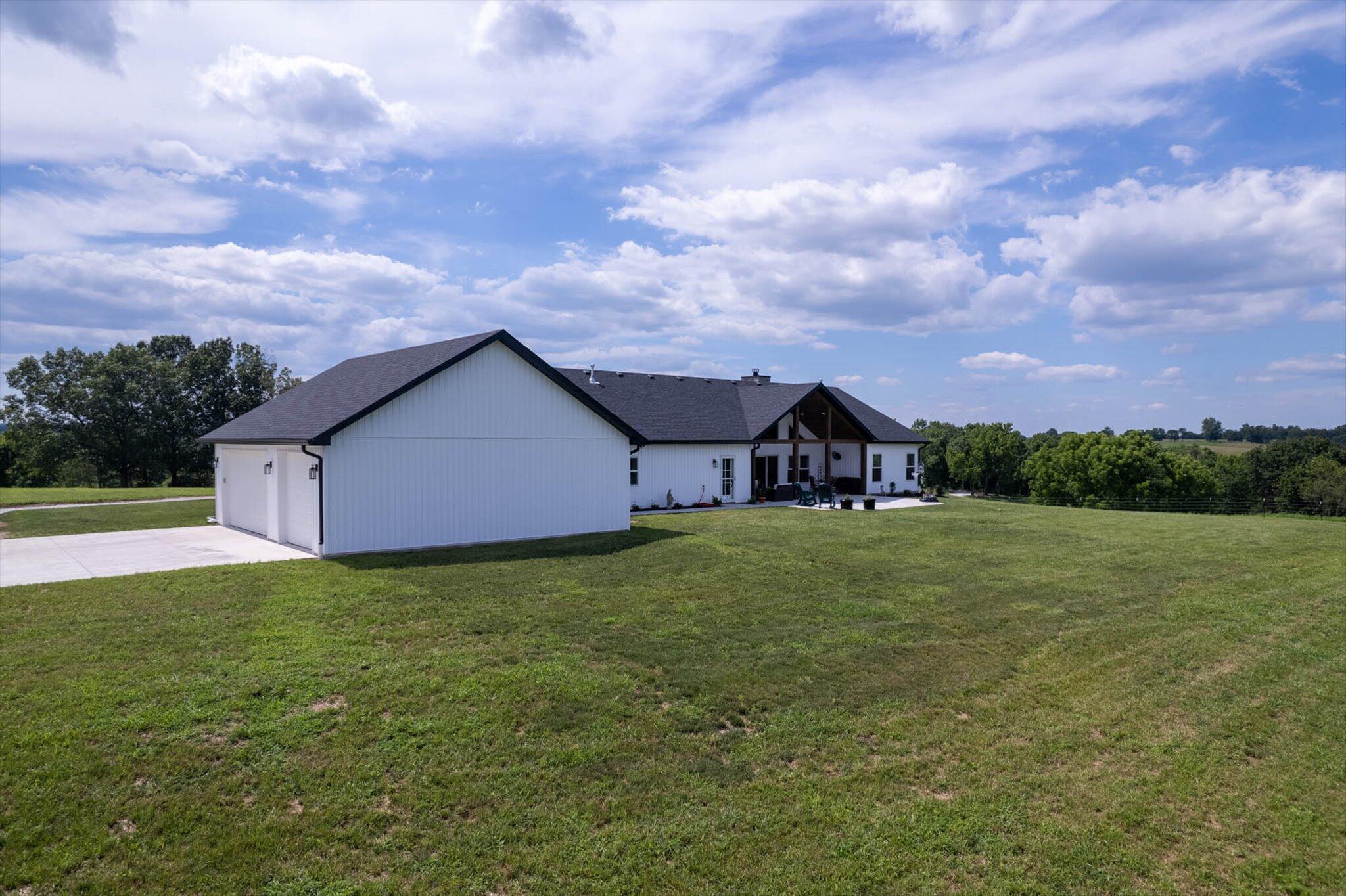 1074 Gideon Cave Road Property Photo 41