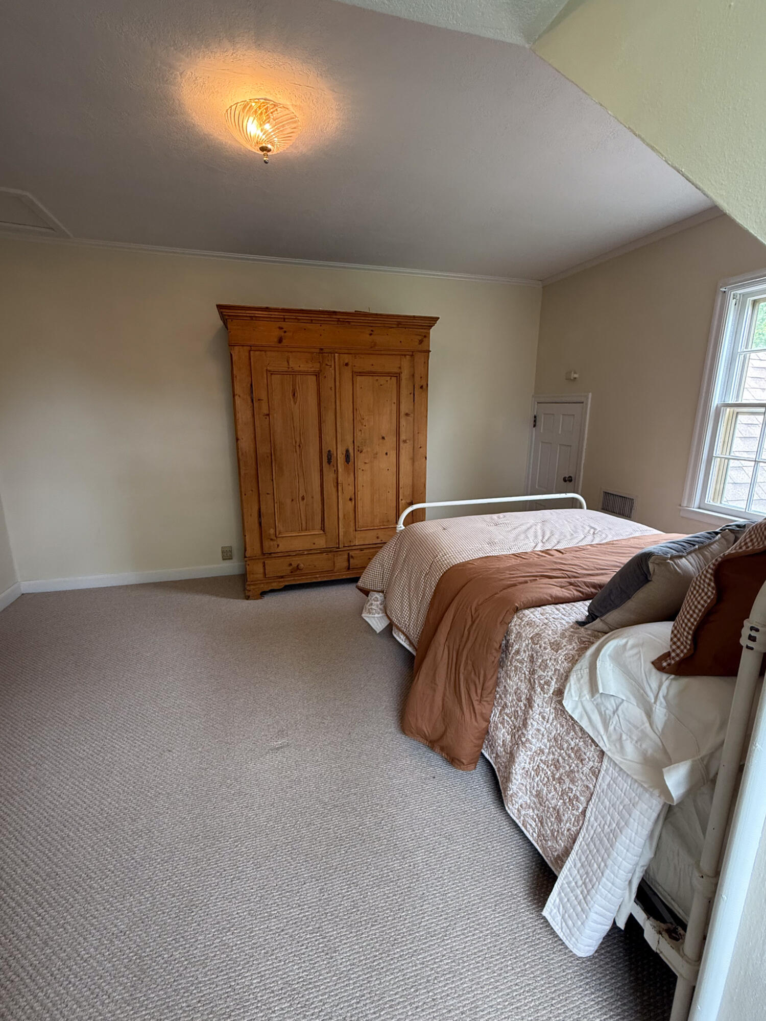 610 East Dorris Avenue Property Photo 34