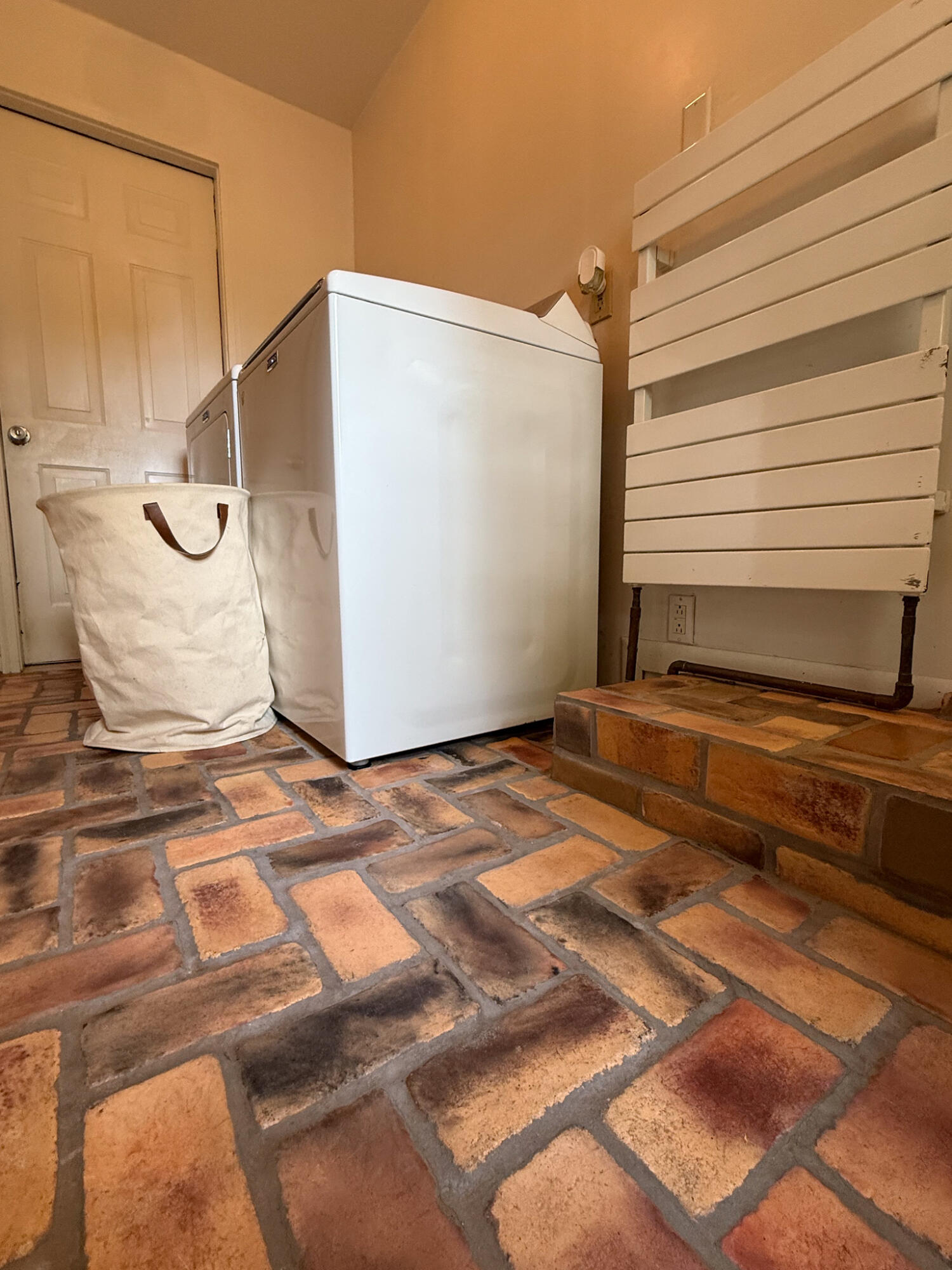 610 East Dorris Avenue Property Photo 47
