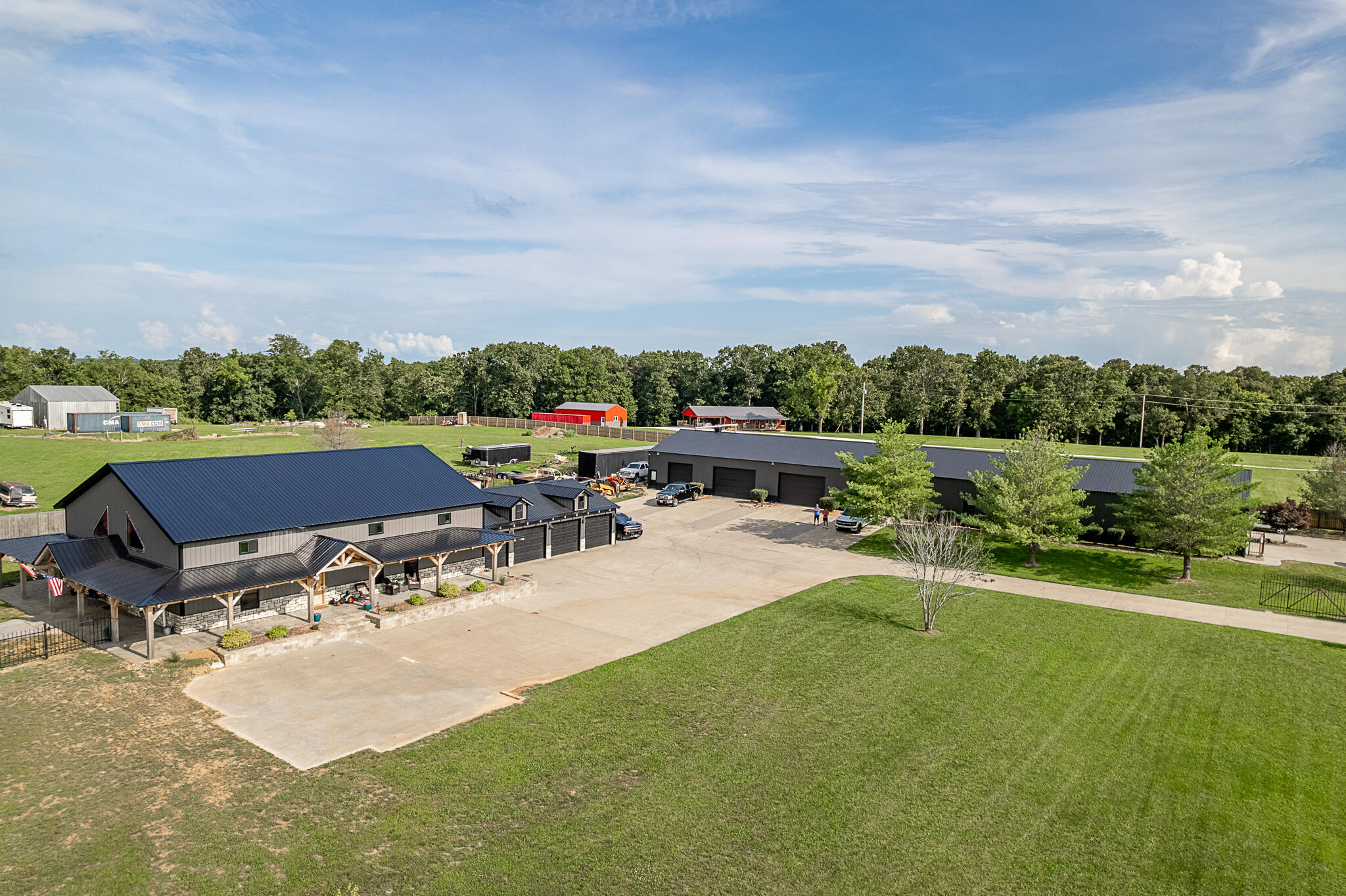 250 Aviation Avenue Property Photo 1