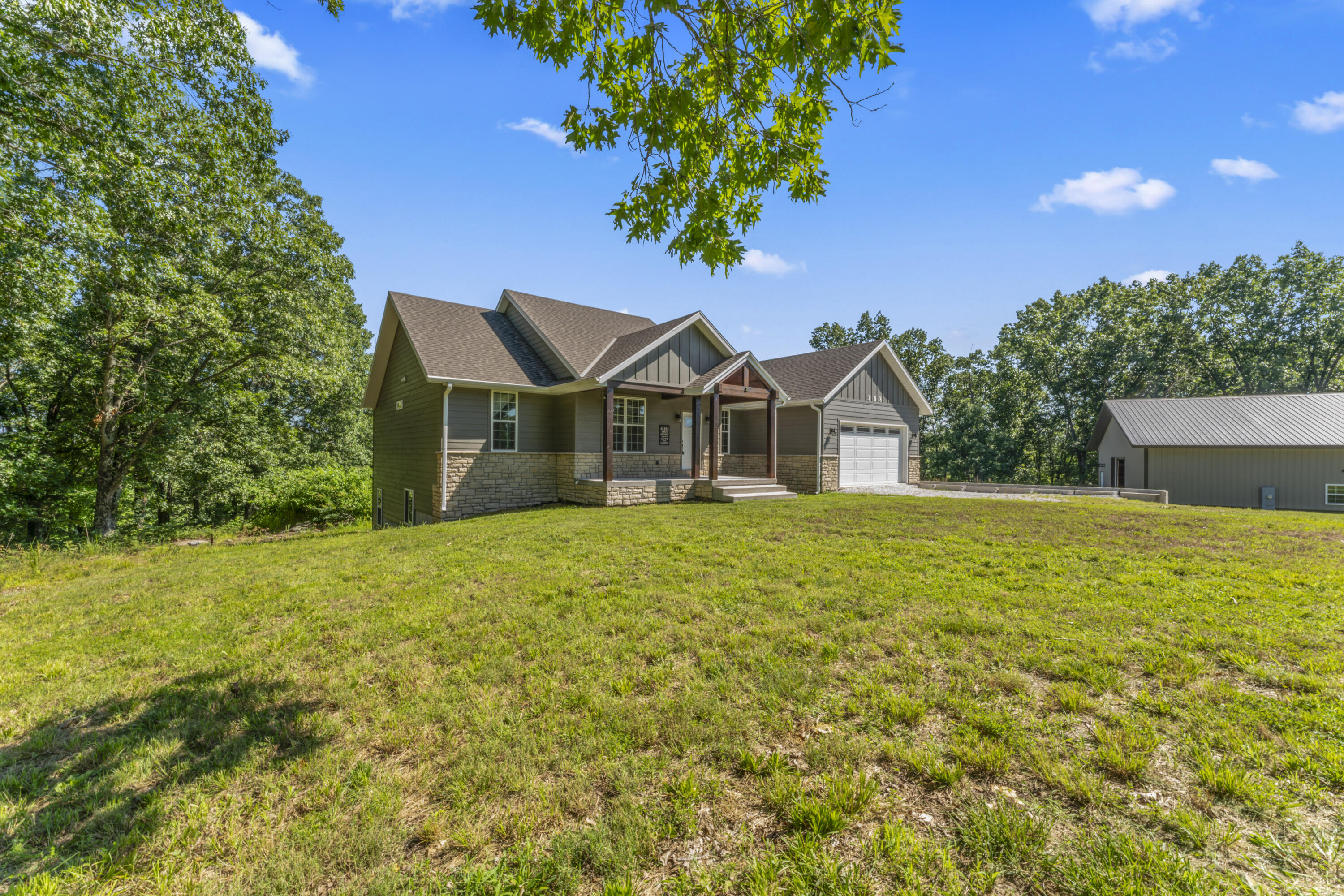 368 Regal Heights Lane Property Photo 1