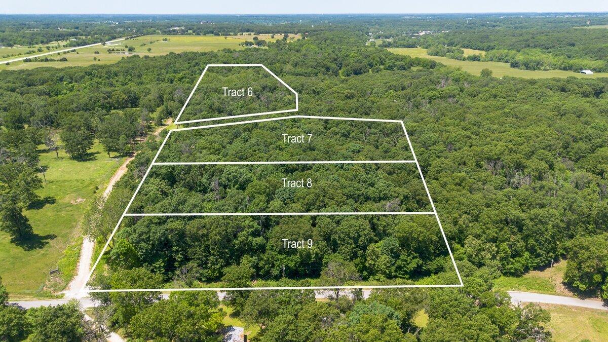 103 Penelope Lane Property Photo 4