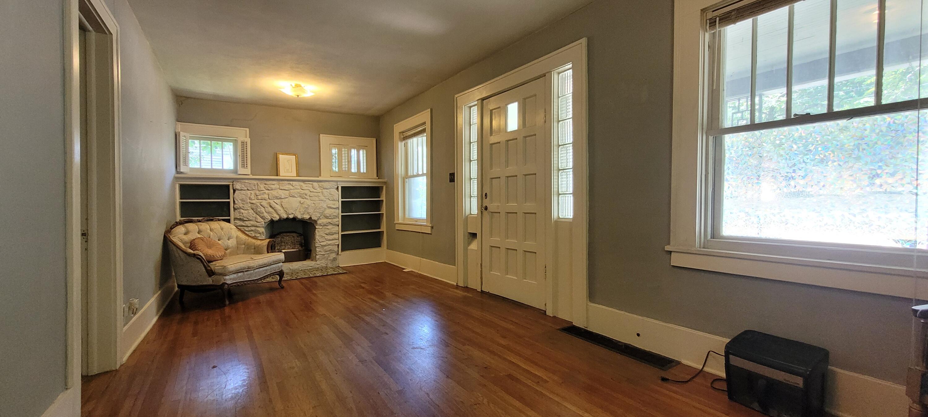 1305 South Kimbrough Avenue Property Photo 11