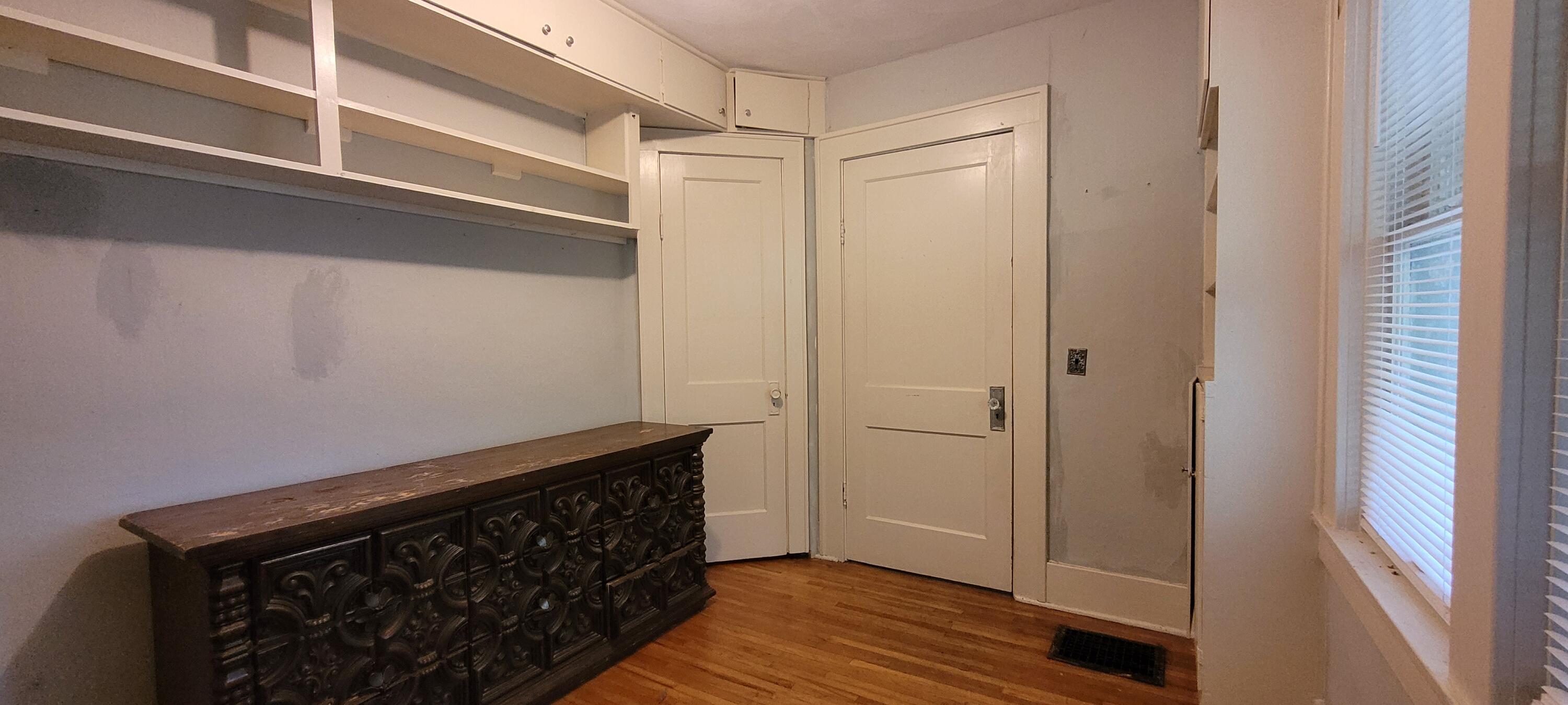 1305 South Kimbrough Avenue Property Photo 17