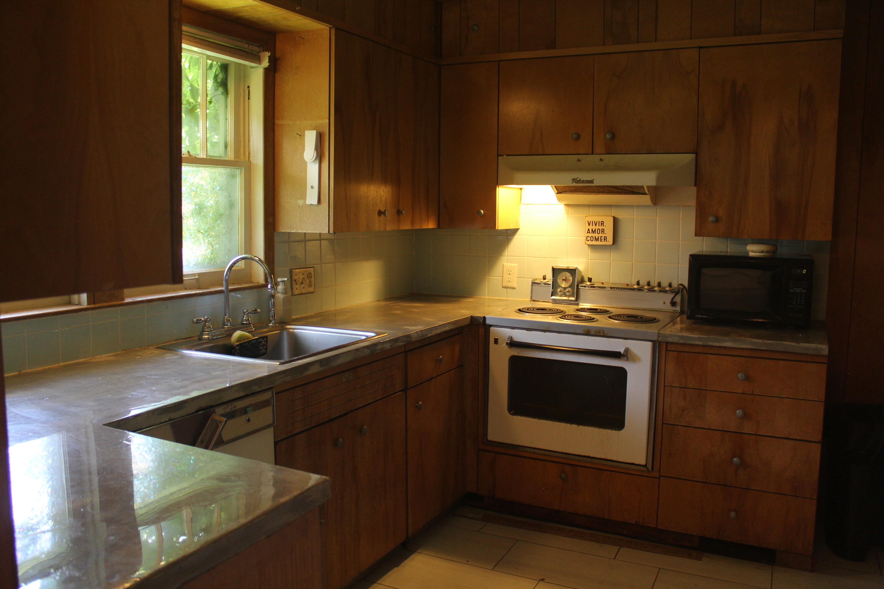 1305 South Kimbrough Avenue Property Photo 21
