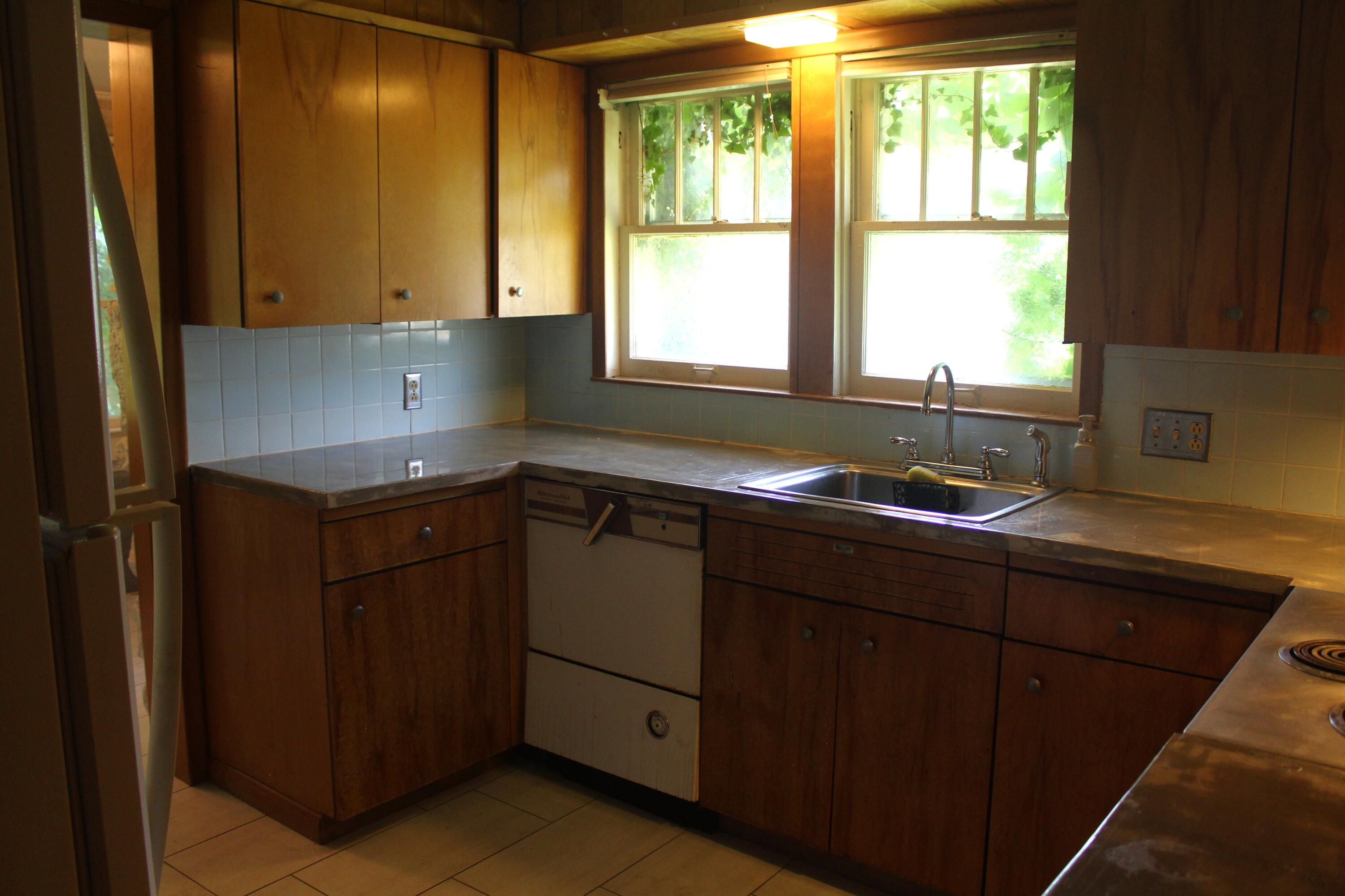 1305 South Kimbrough Avenue Property Photo 22