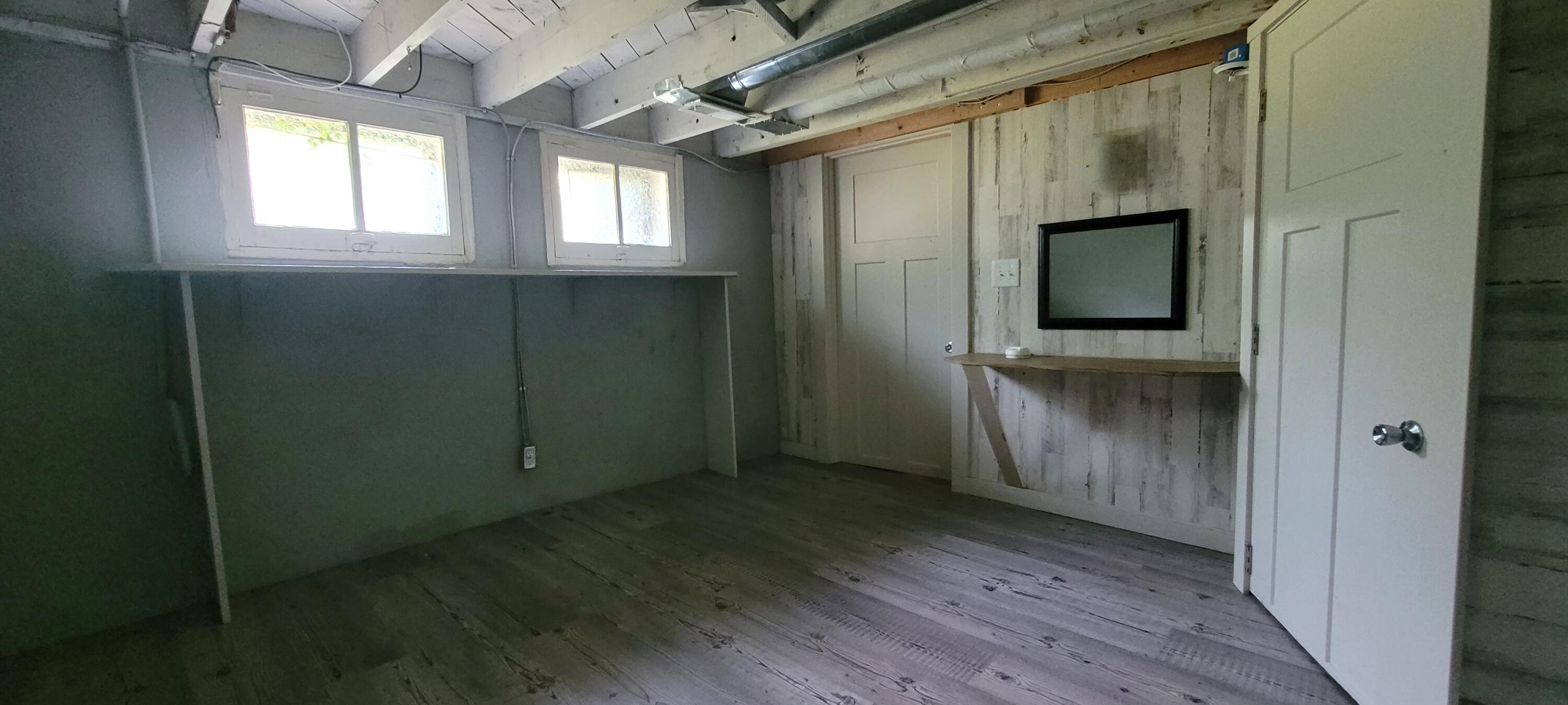 1305 South Kimbrough Avenue Property Photo 32