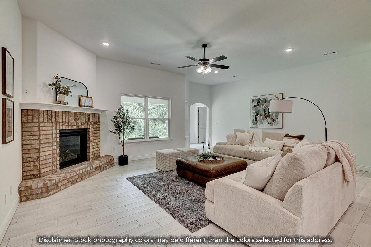 307 Walnut Ridge Drive Property Photo 10