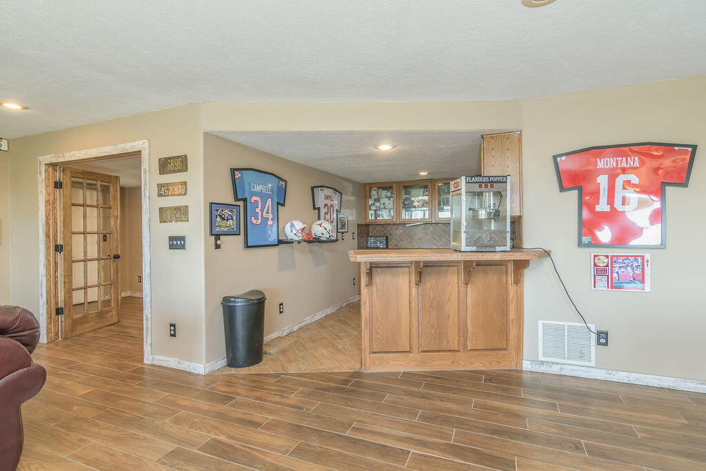 10620 West State Highway 76 Property Photo 35