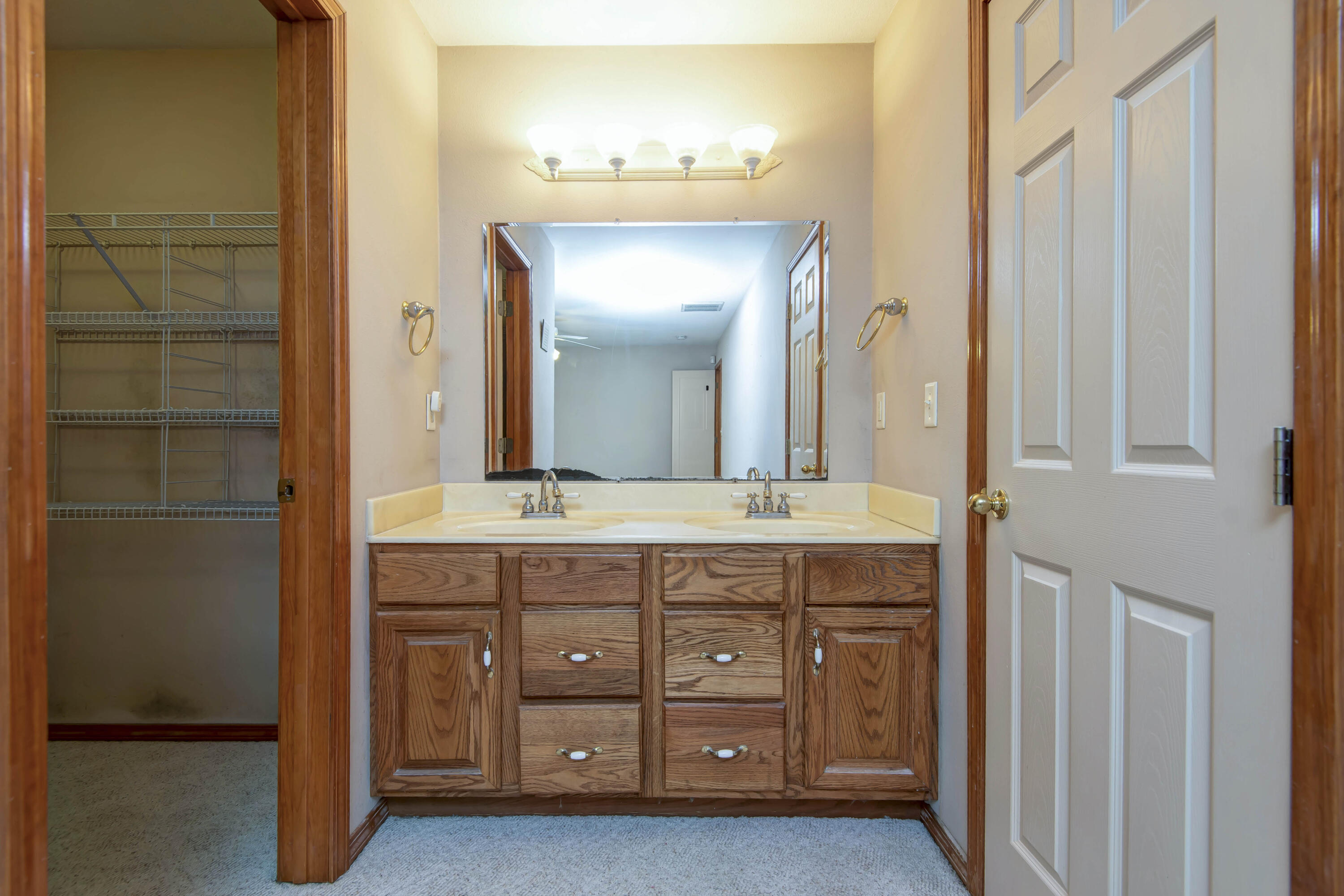 1030 Harris Boulevard Property Photo 18