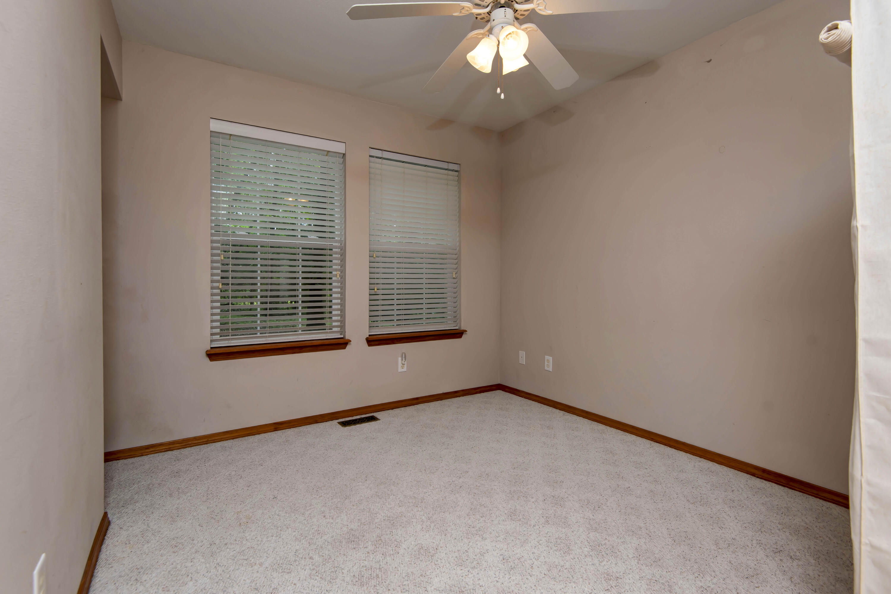 1030 Harris Boulevard Property Photo 23