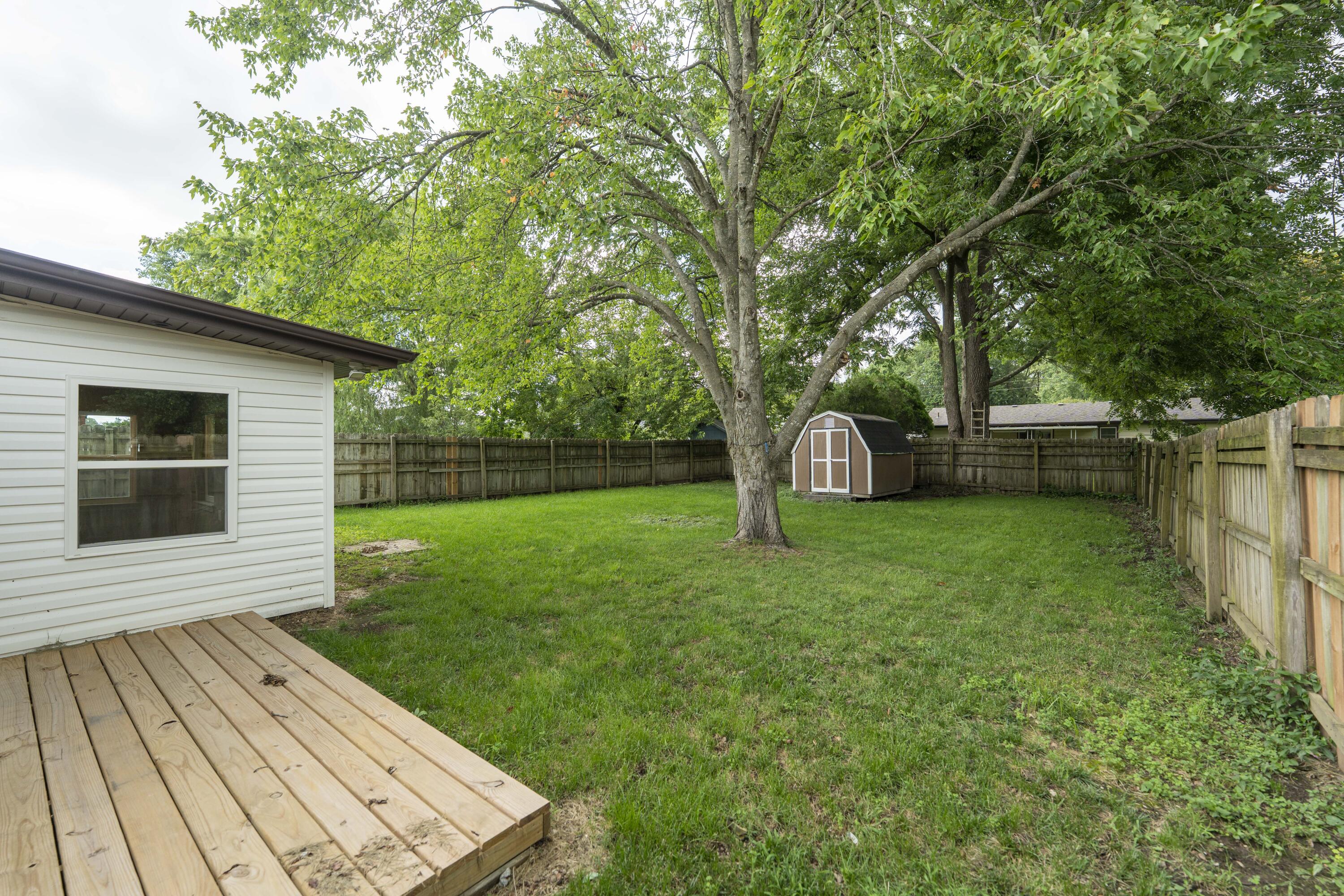 210 North Cedarbrook Avenue Property Photo 29